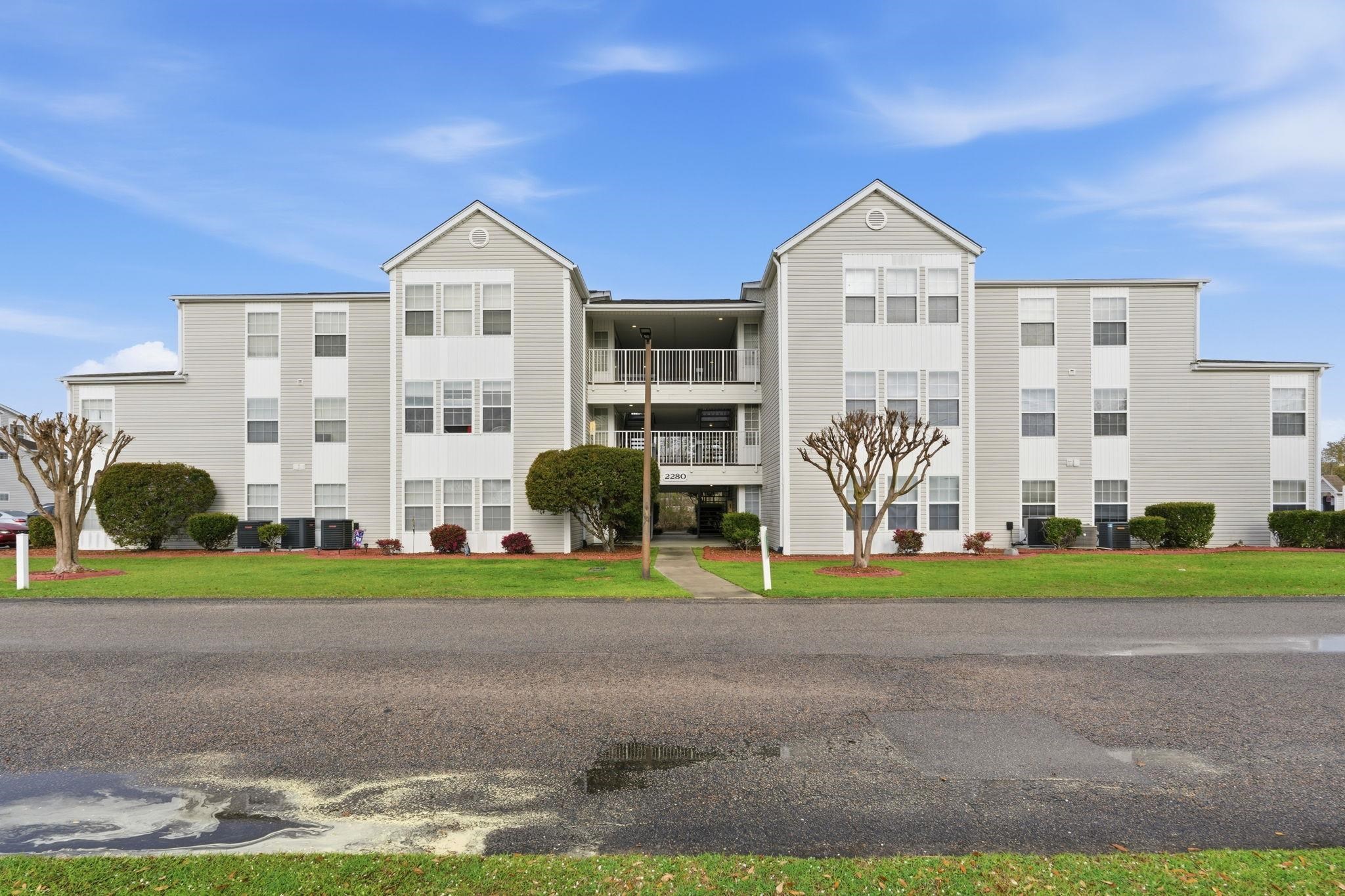 2280 Andover Dr. — photo