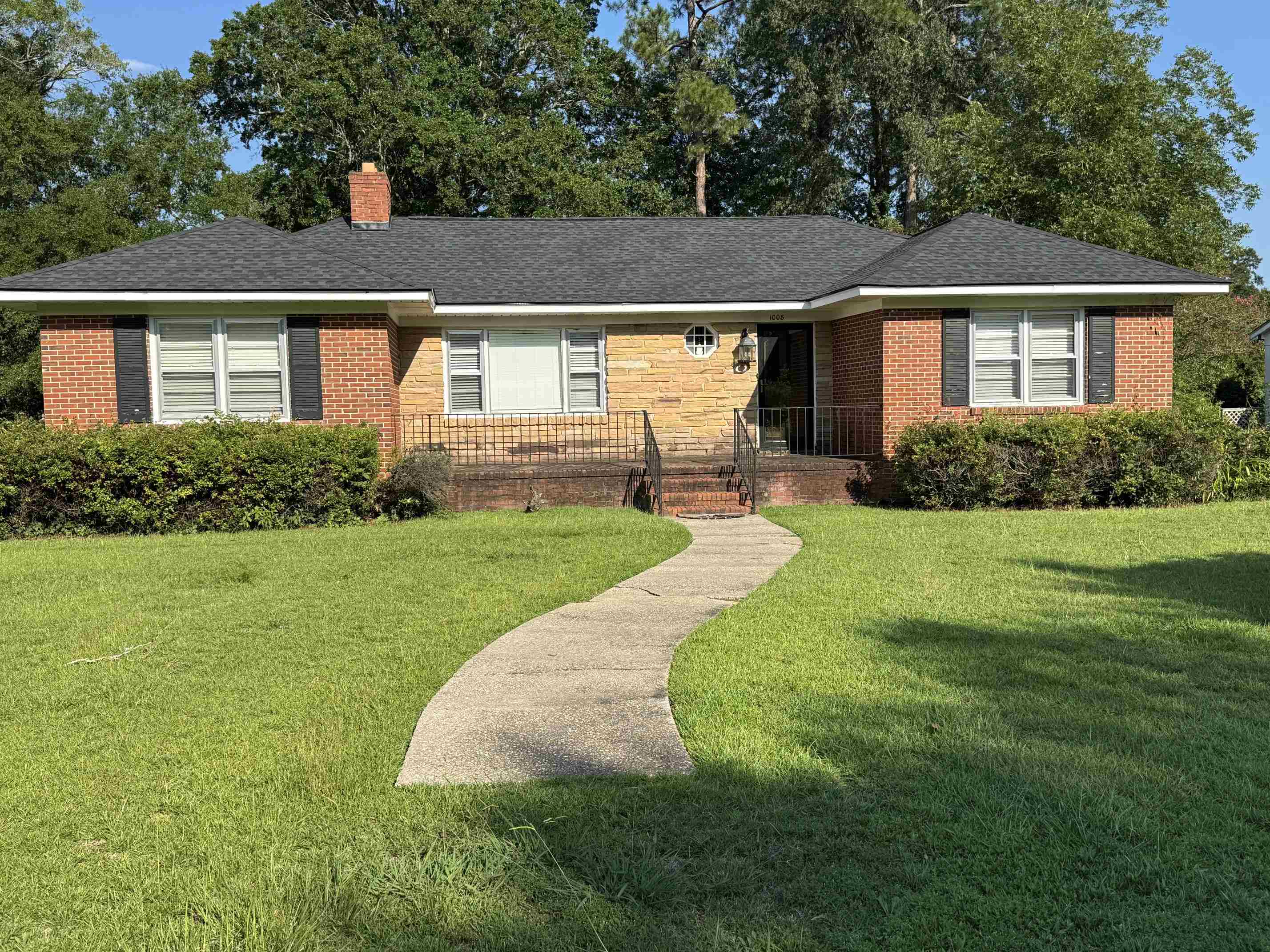 1008 N Withlacoochee Ave. — photo