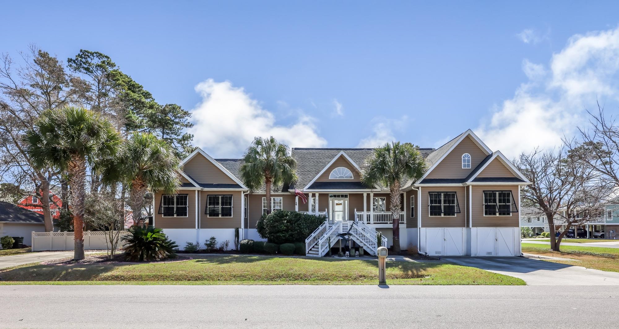 815 S Willow Dr. — photo