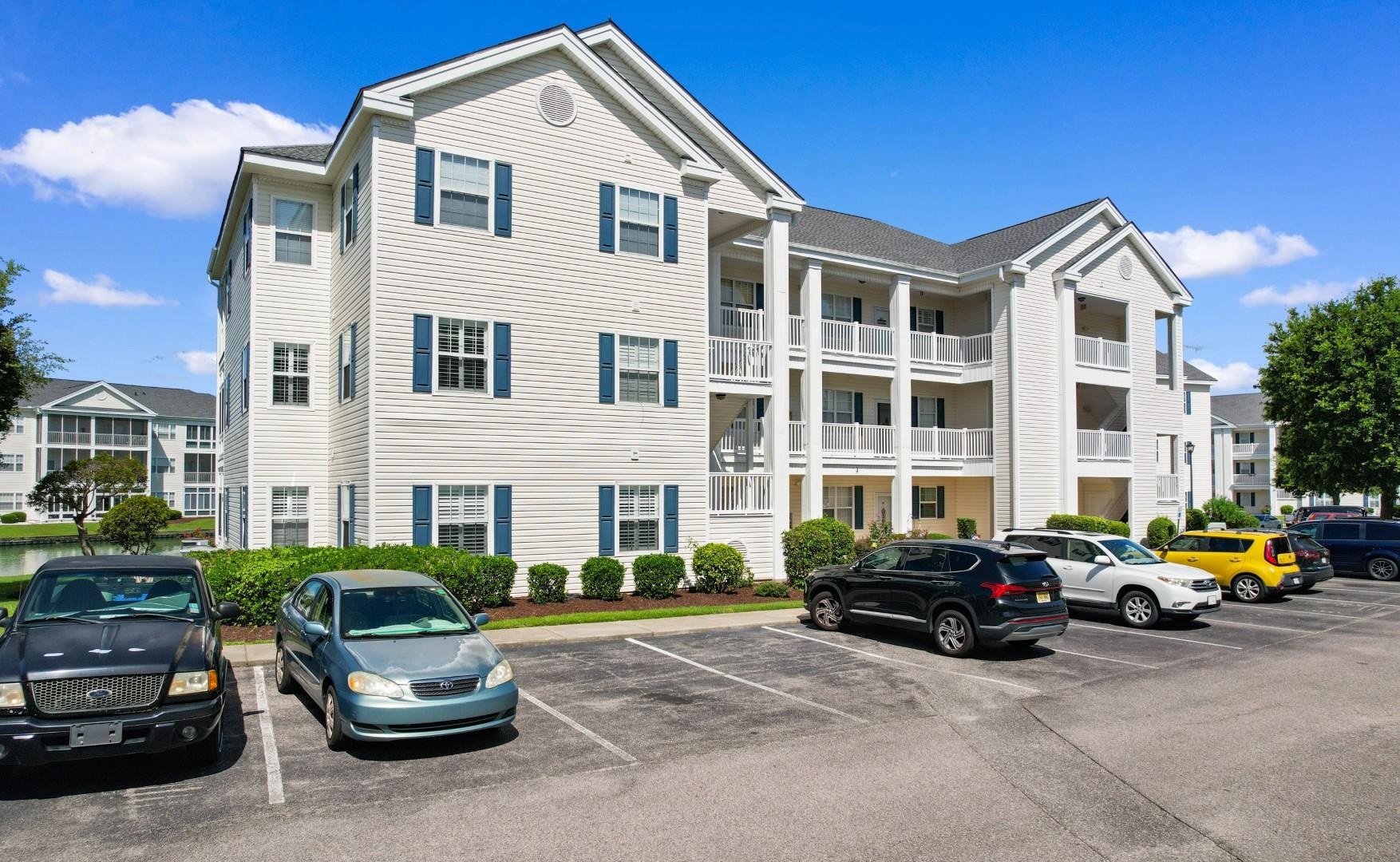 901 West Port Dr. — photo