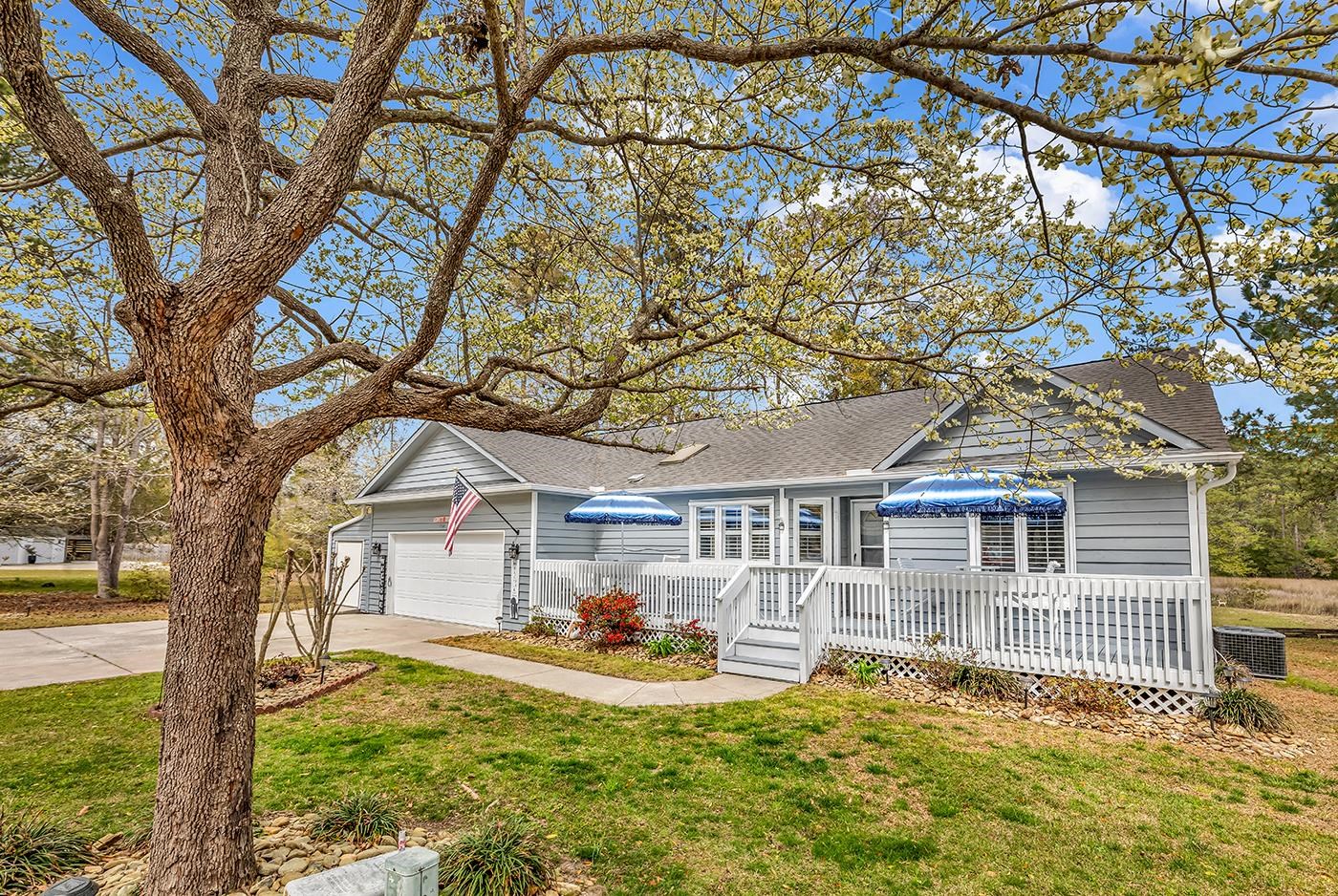 2214 Dykman Circle — photo