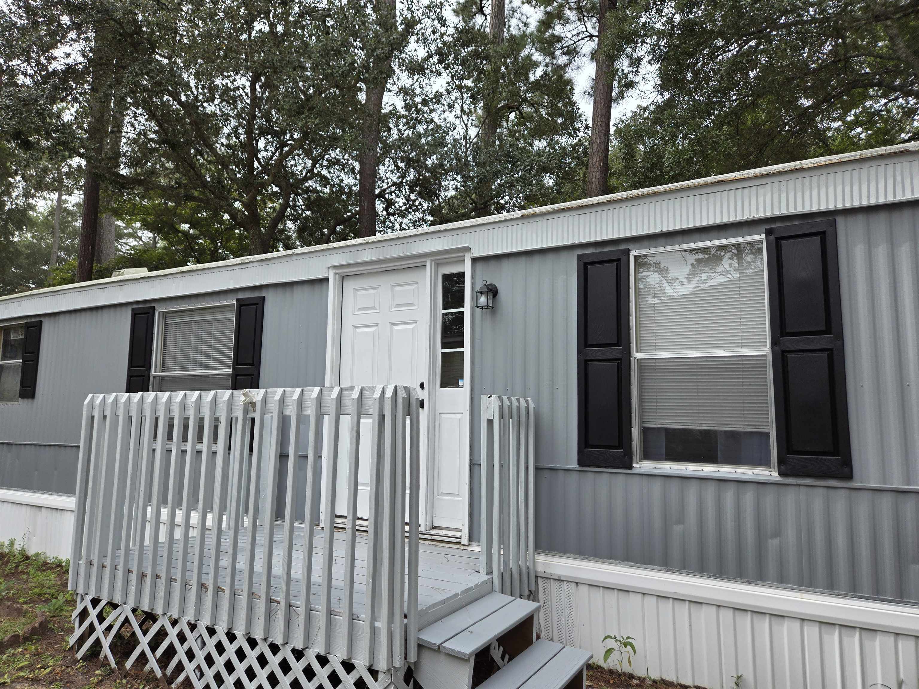 495 Clubhouse Rd. — photo