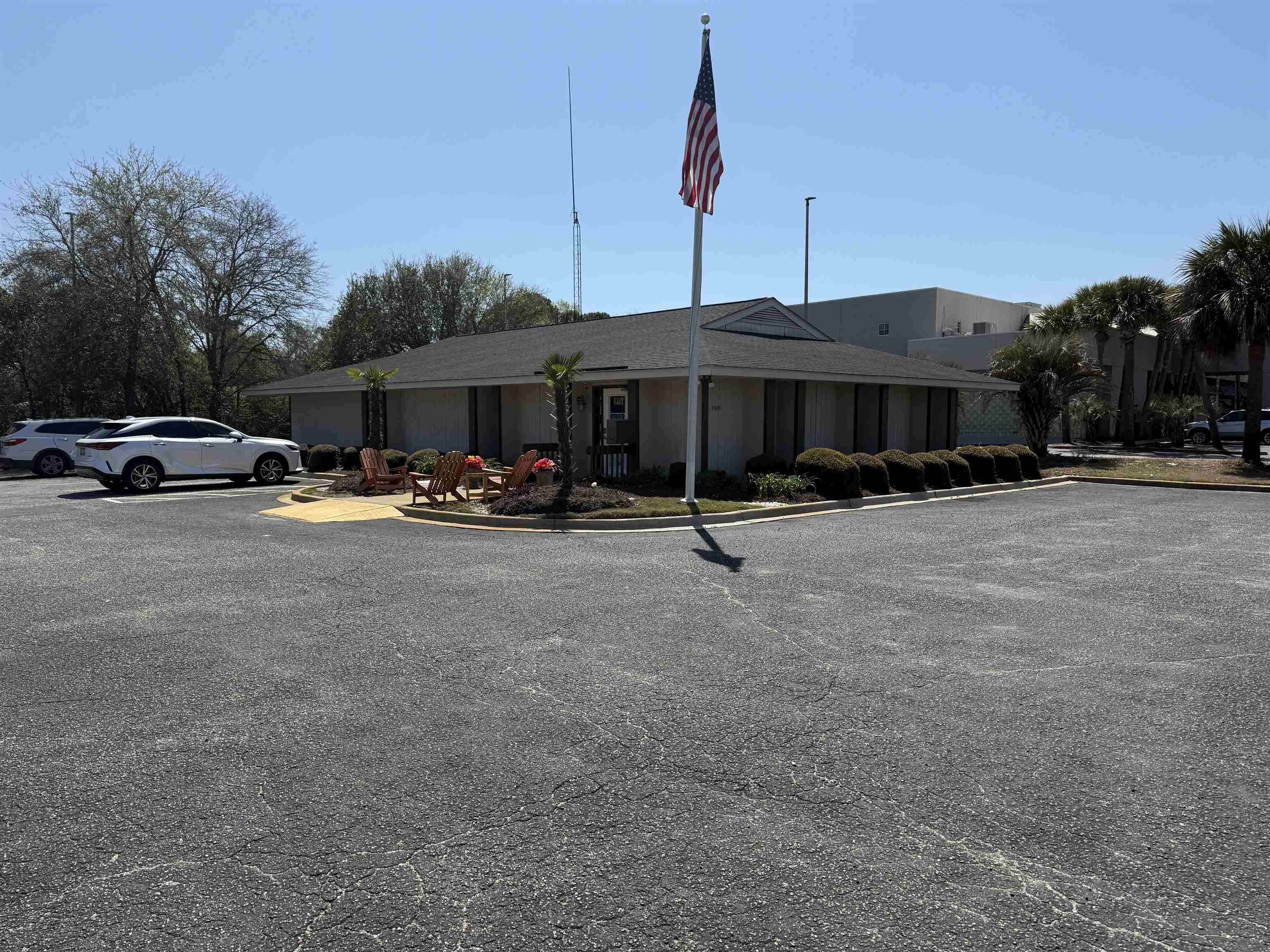 1401 Hwy 17 S — photo