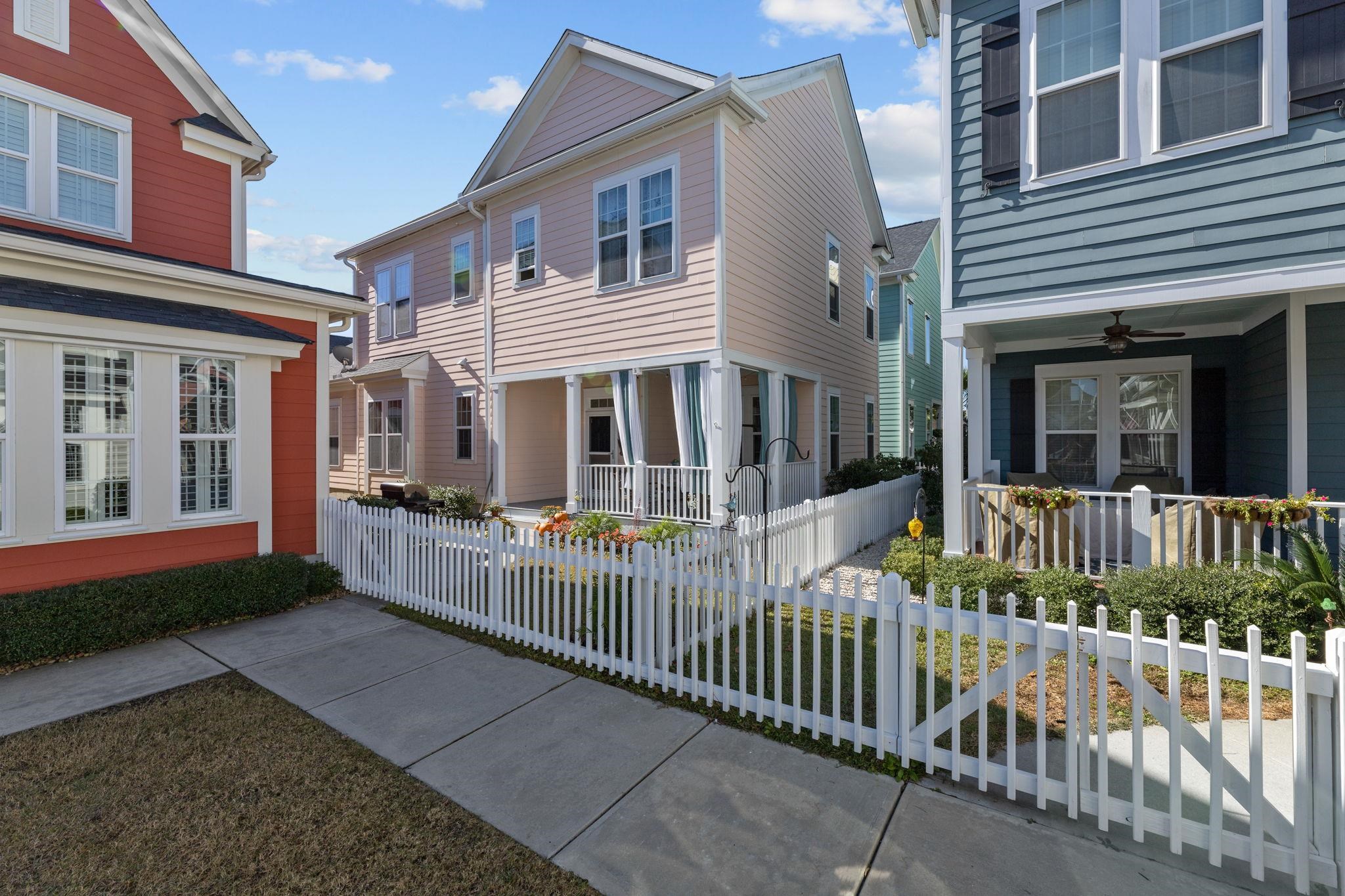 736 Satterwhite Ave. — photo