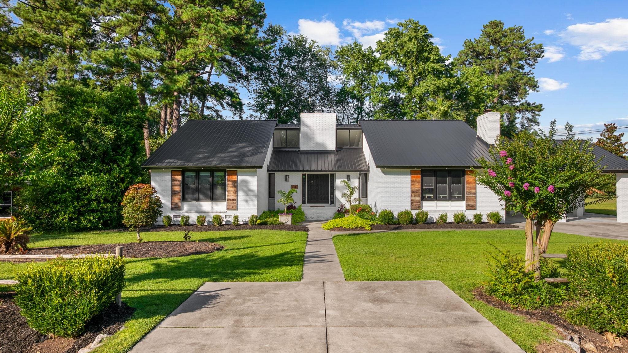 118 Clemson Rd. — photo