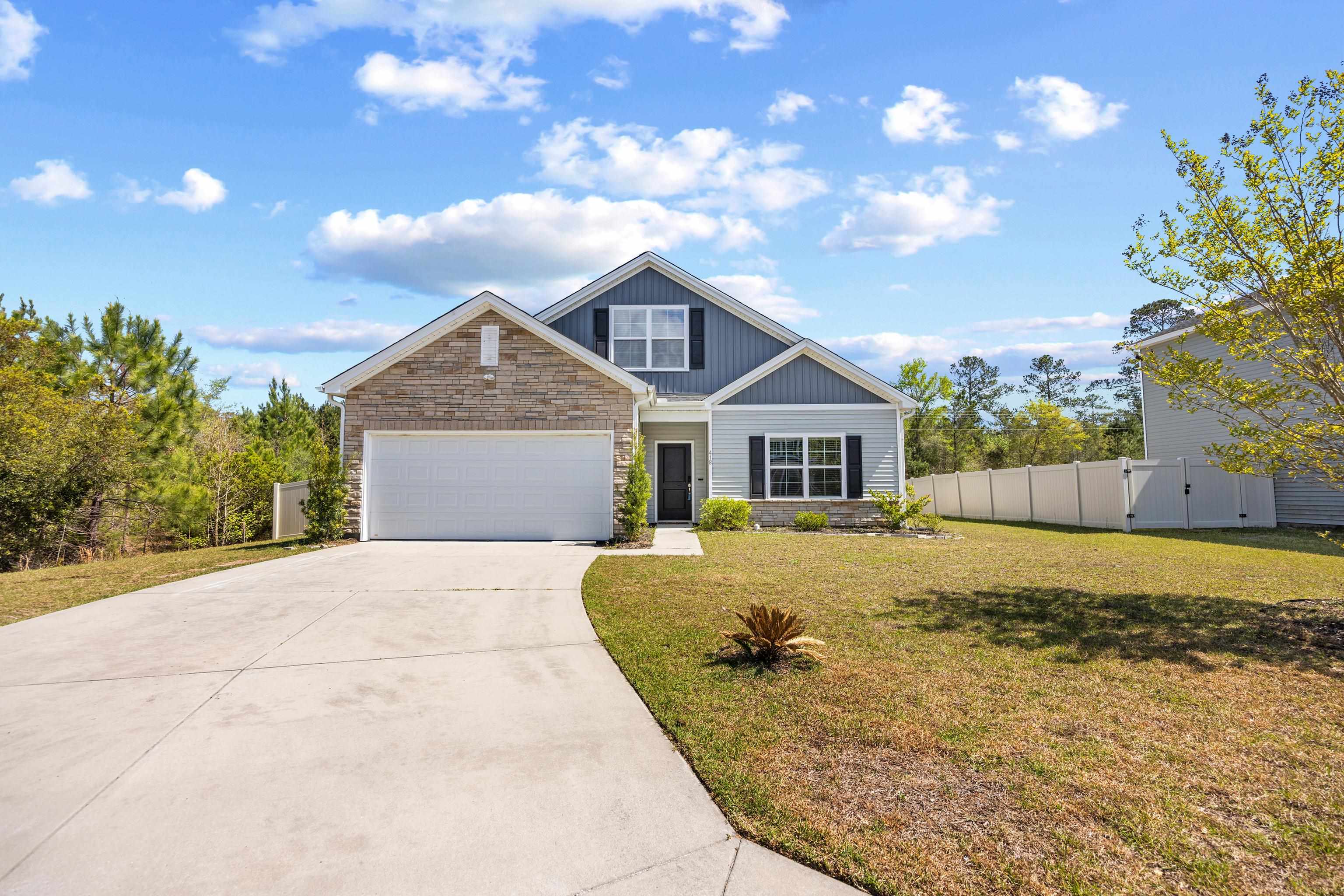 418 Archer Ct. — photo