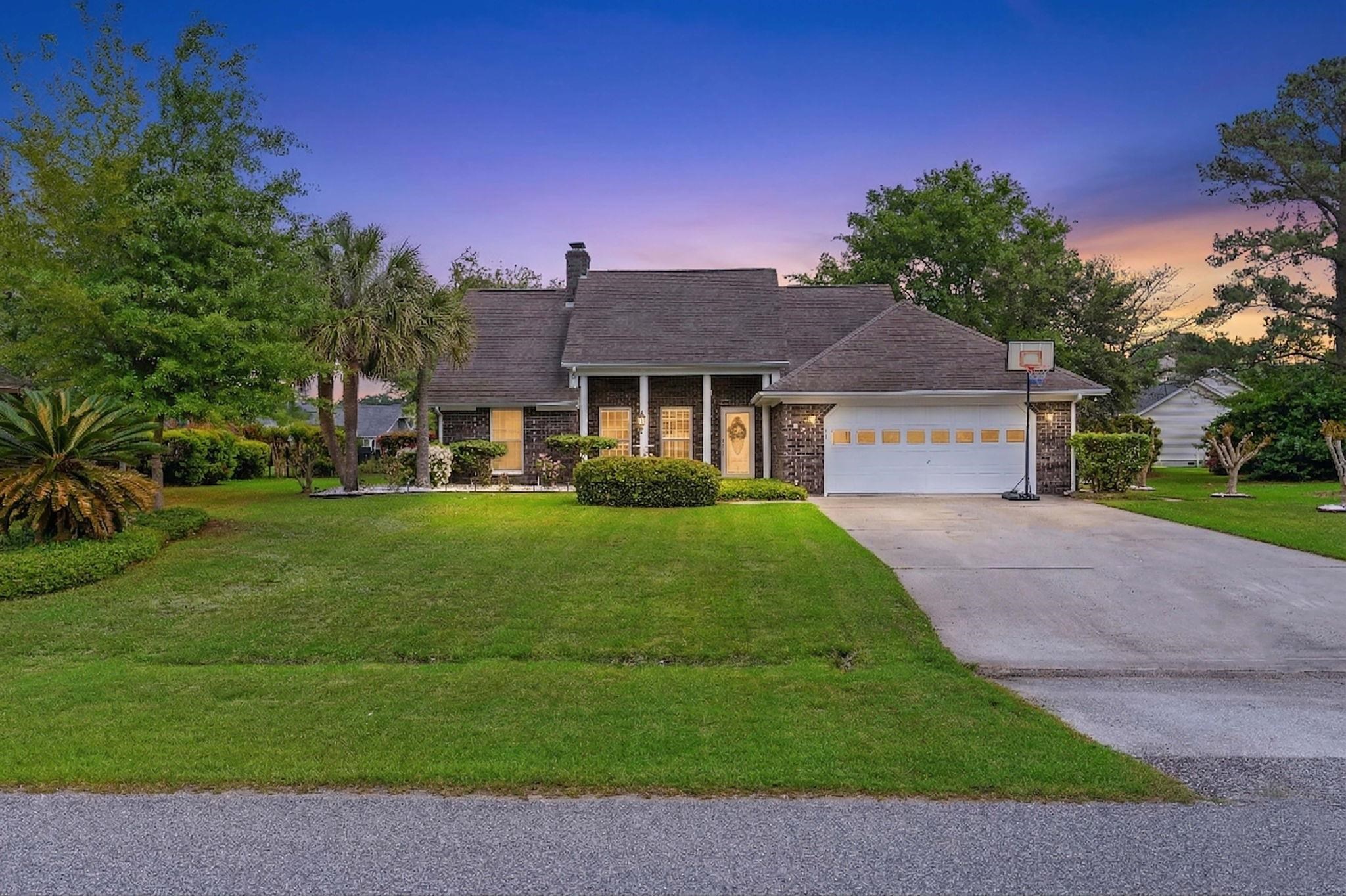 102 Ashley River Rd. — photo