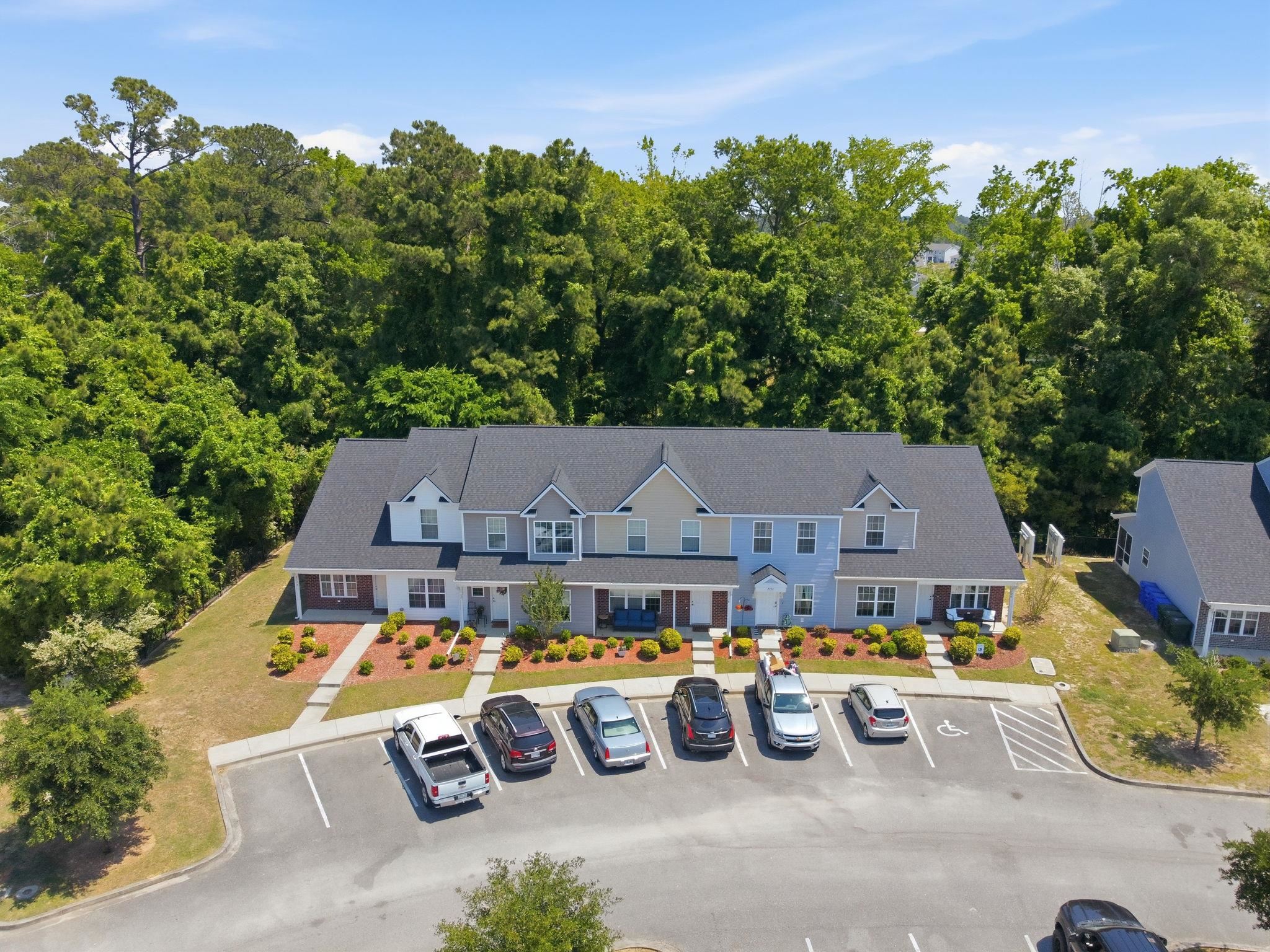 2724 Mercer Dr. — photo