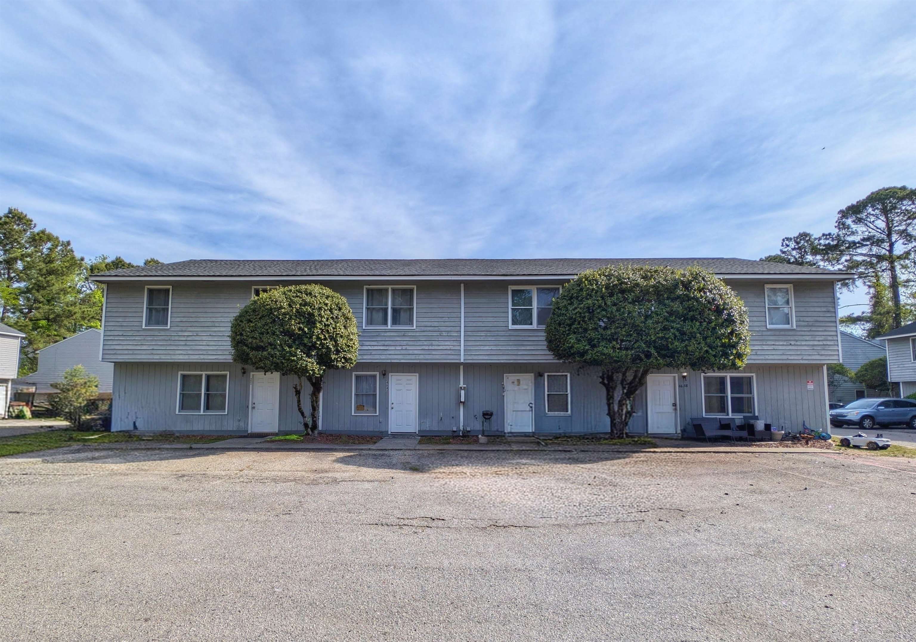 4601 Lomax Ct. — photo