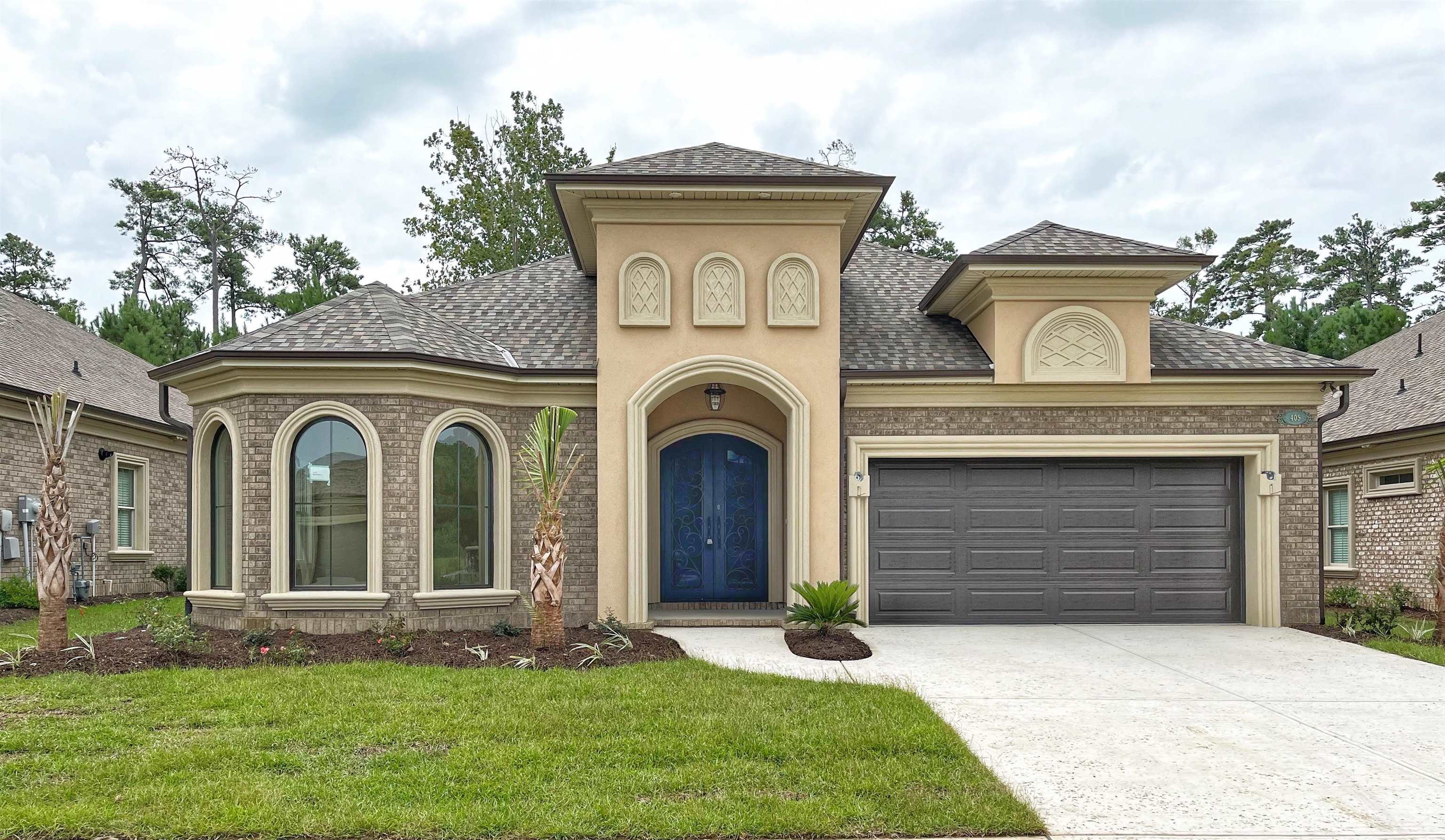 450 Pompano Court — photo