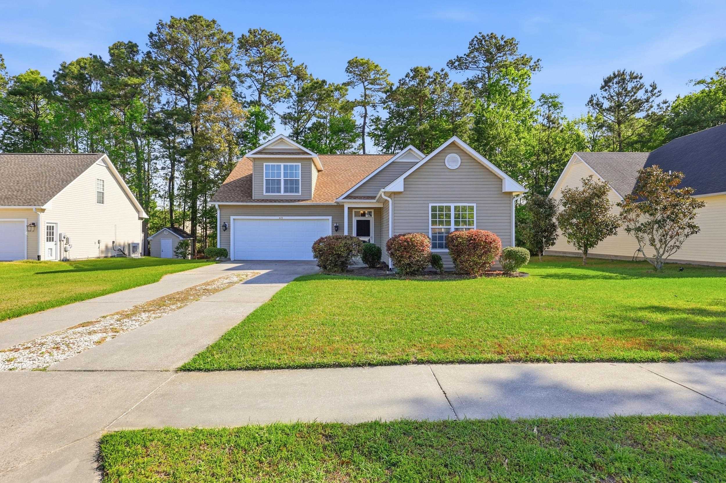 425 Cypress View Ave. — photo
