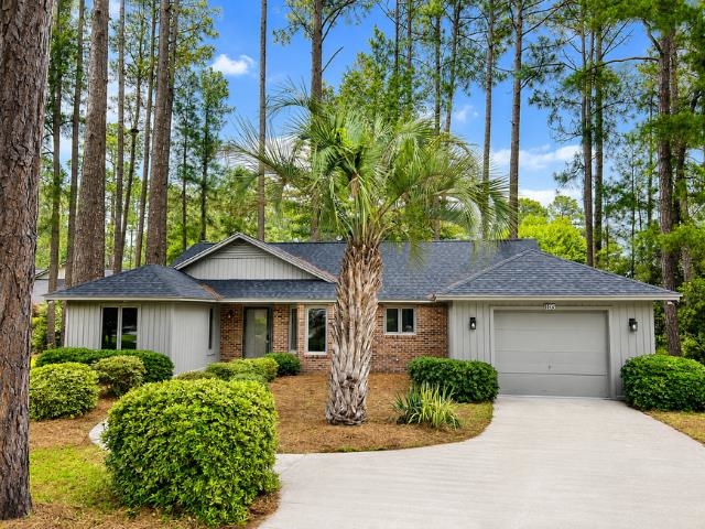 105 Moss Circle — photo