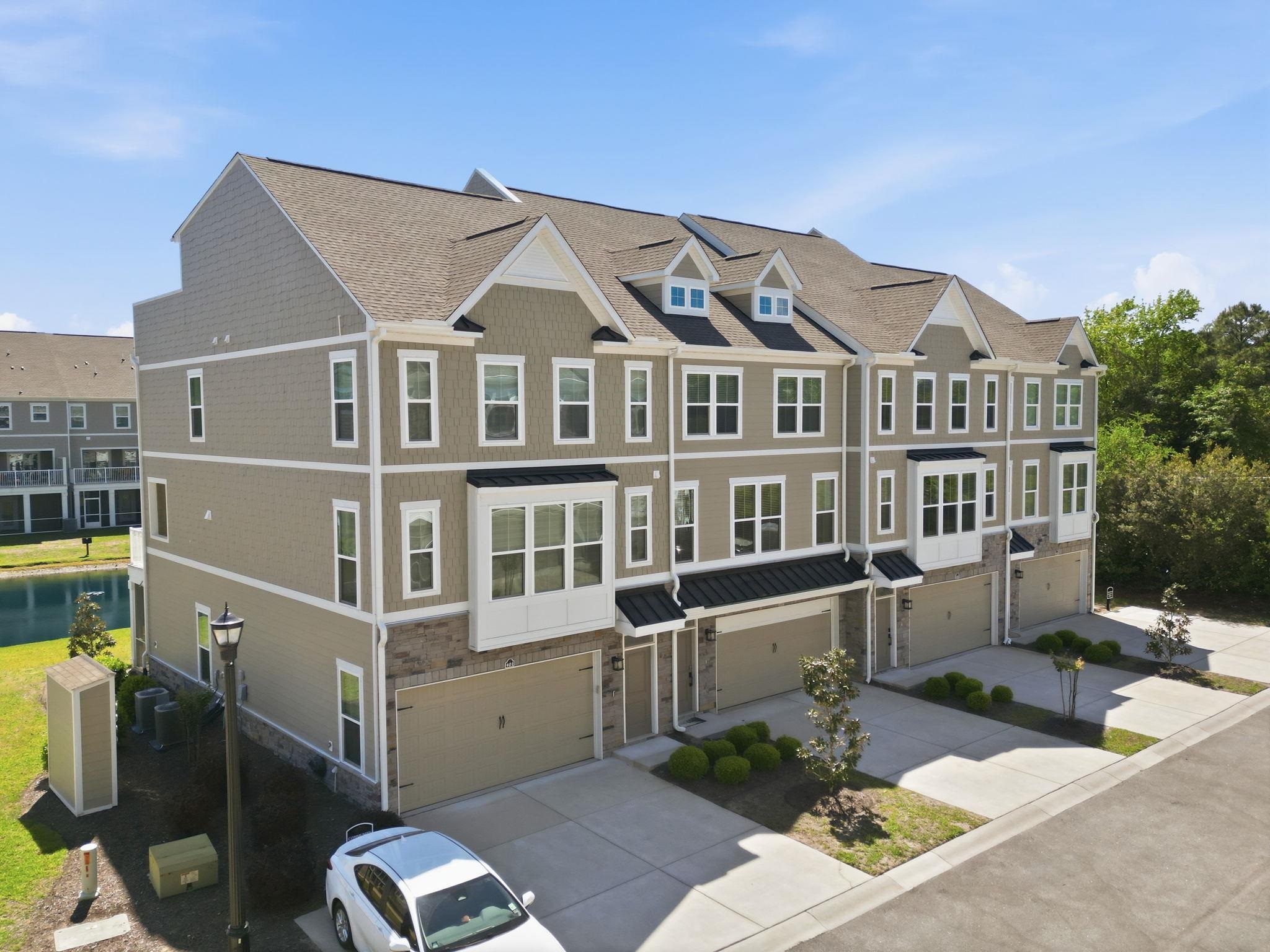2557 Pete Dye Dr. 402 — photo