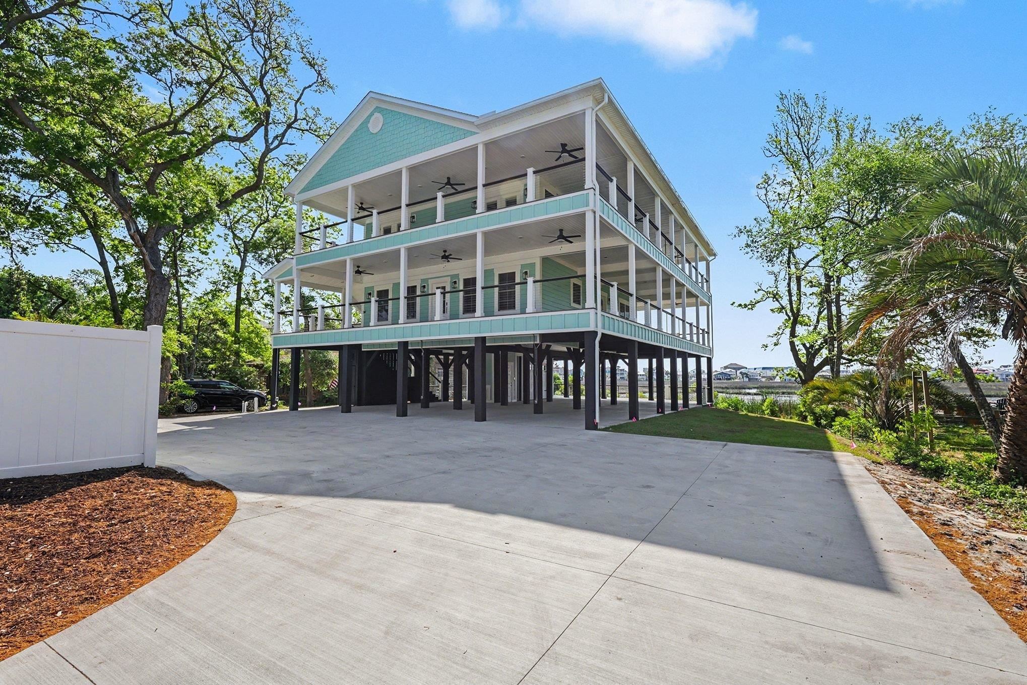 600 Elizabeth Dr. — photo