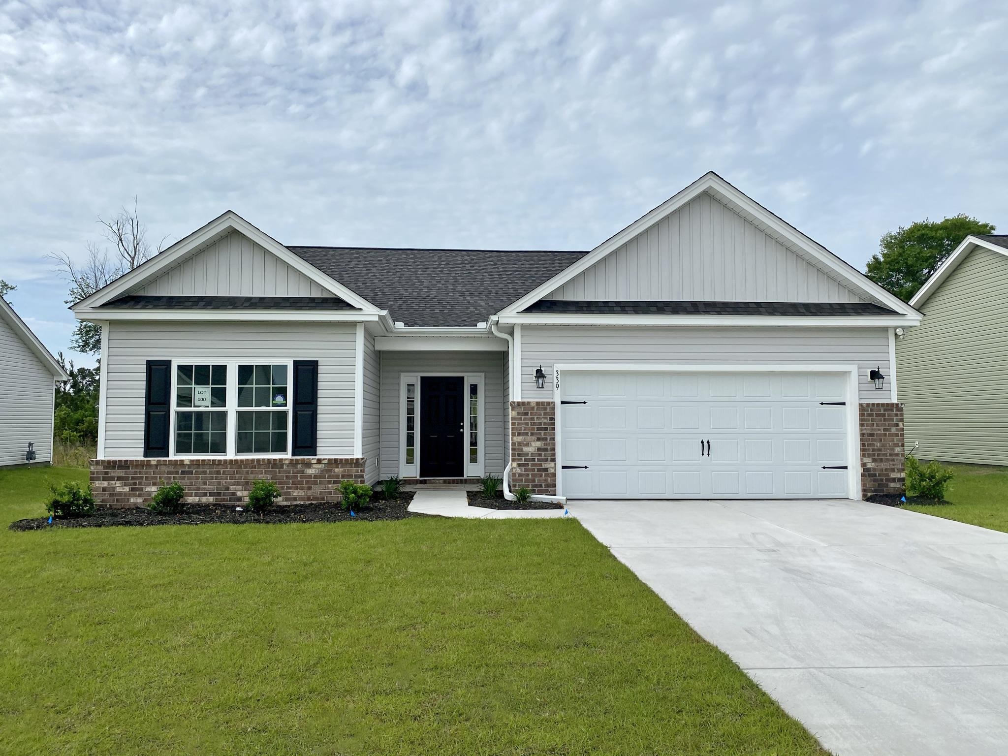 908 Woodside Dr. — photo