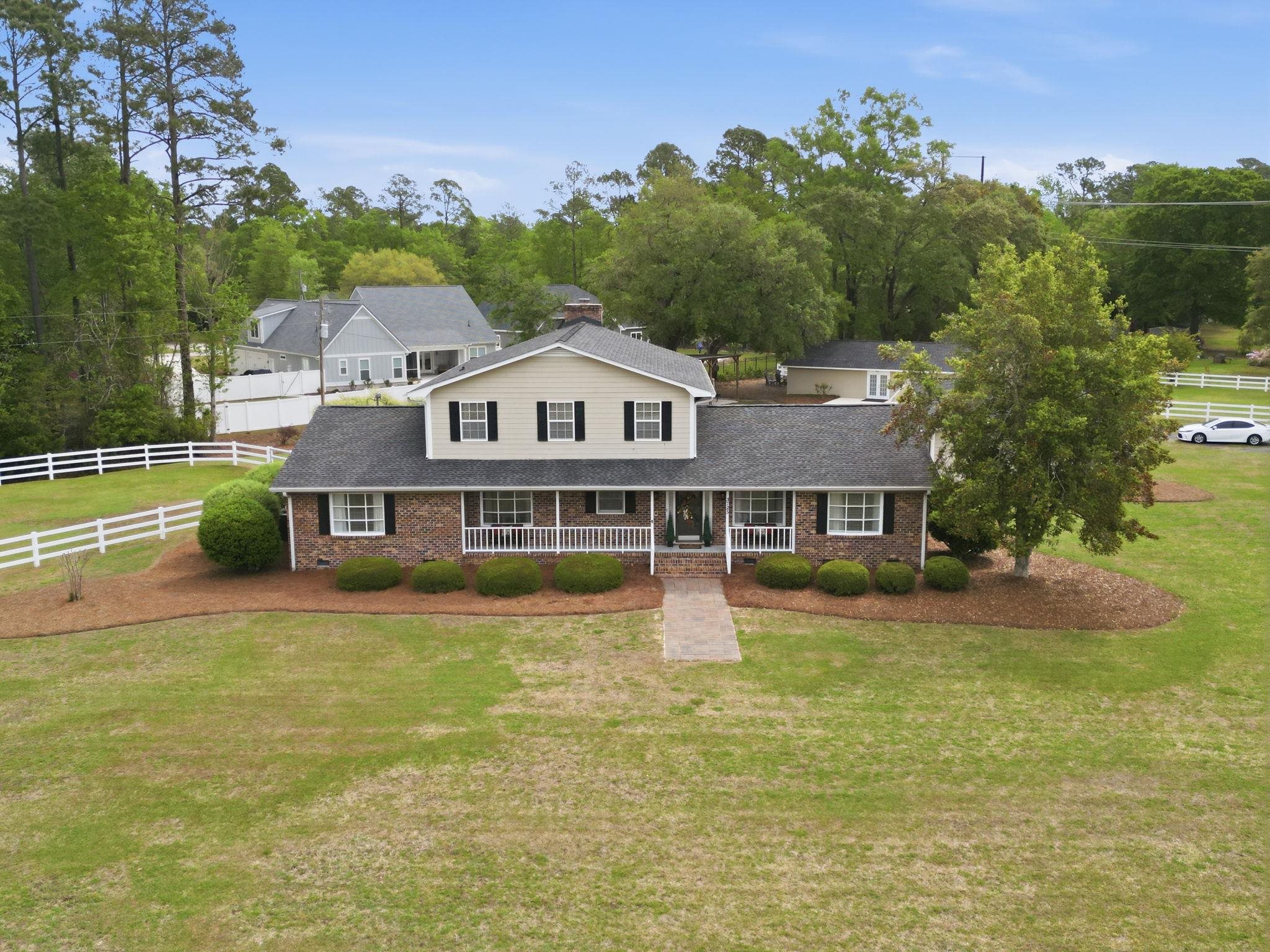 3725 Willow Springs Rd. — photo