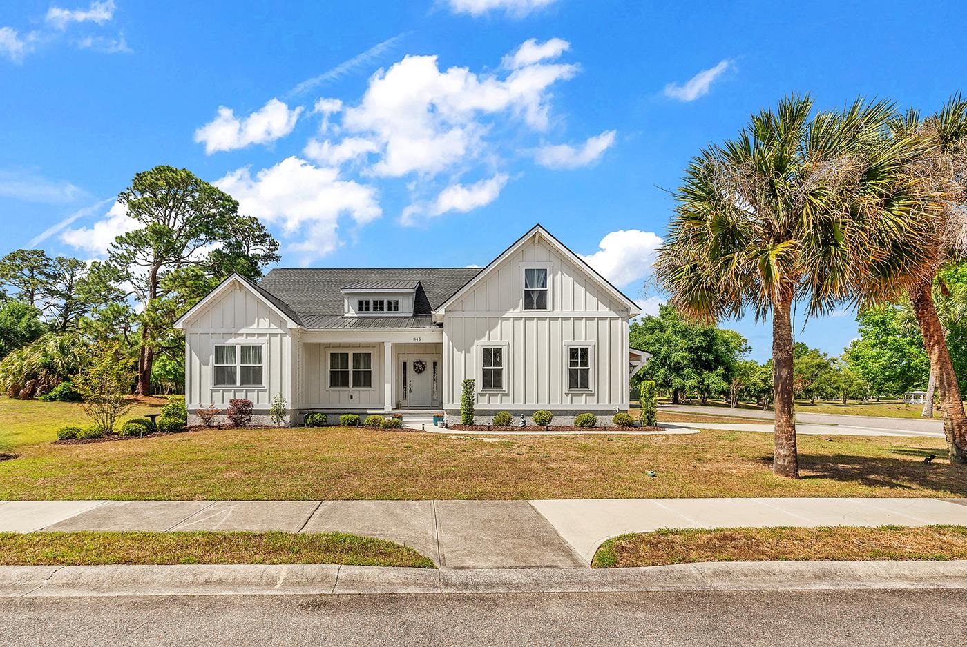 845 Commanders Island Rd. — photo