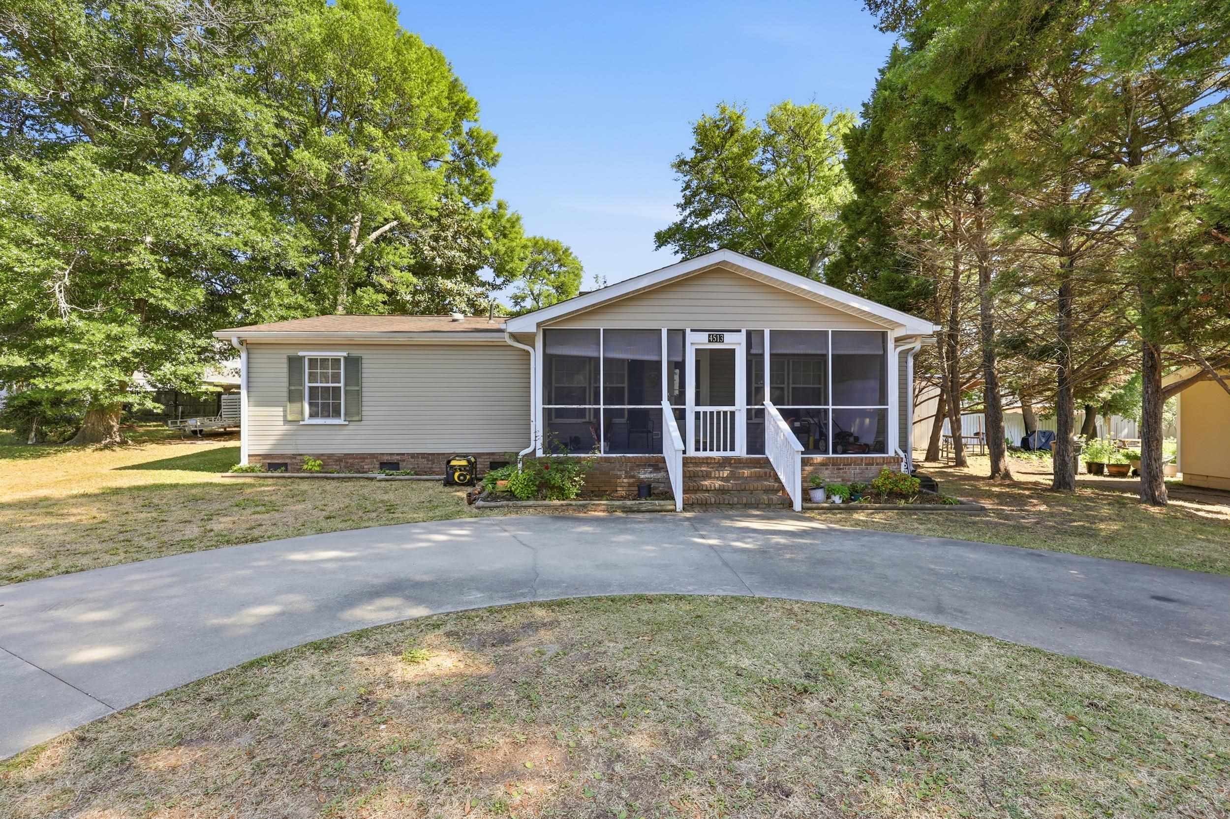 4513 Poinsett St. — photo