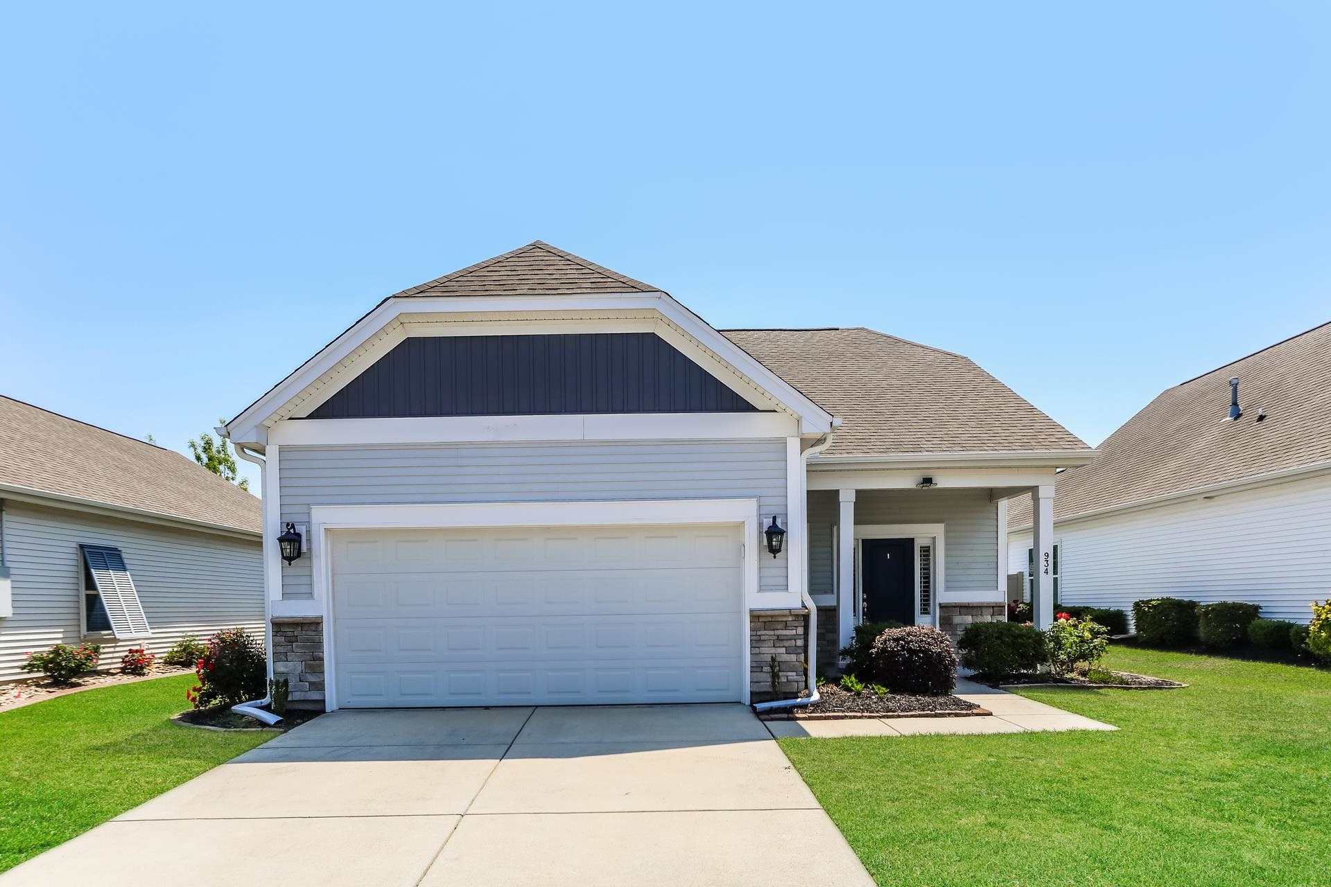 934 Witherbee Way — photo