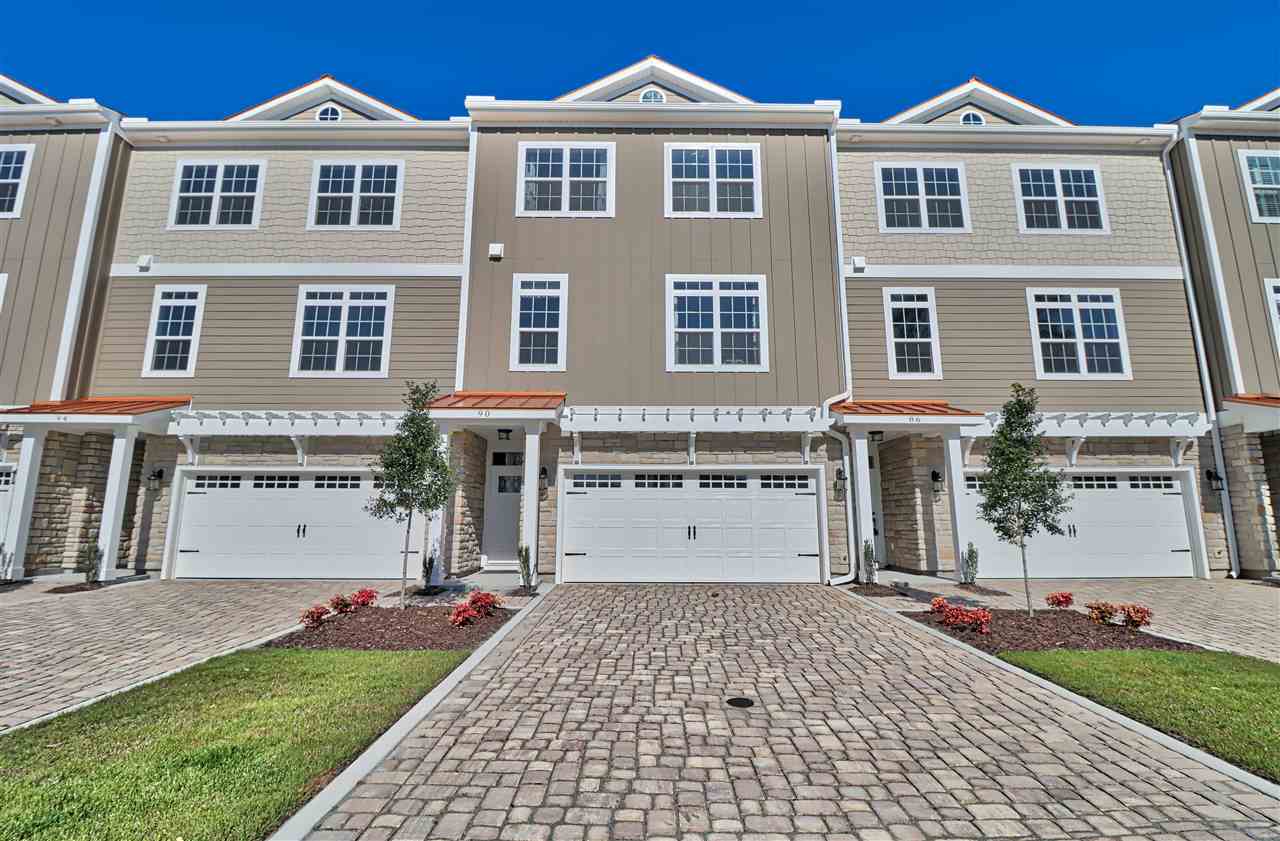 11 Mollusk Ct. 404 — photo