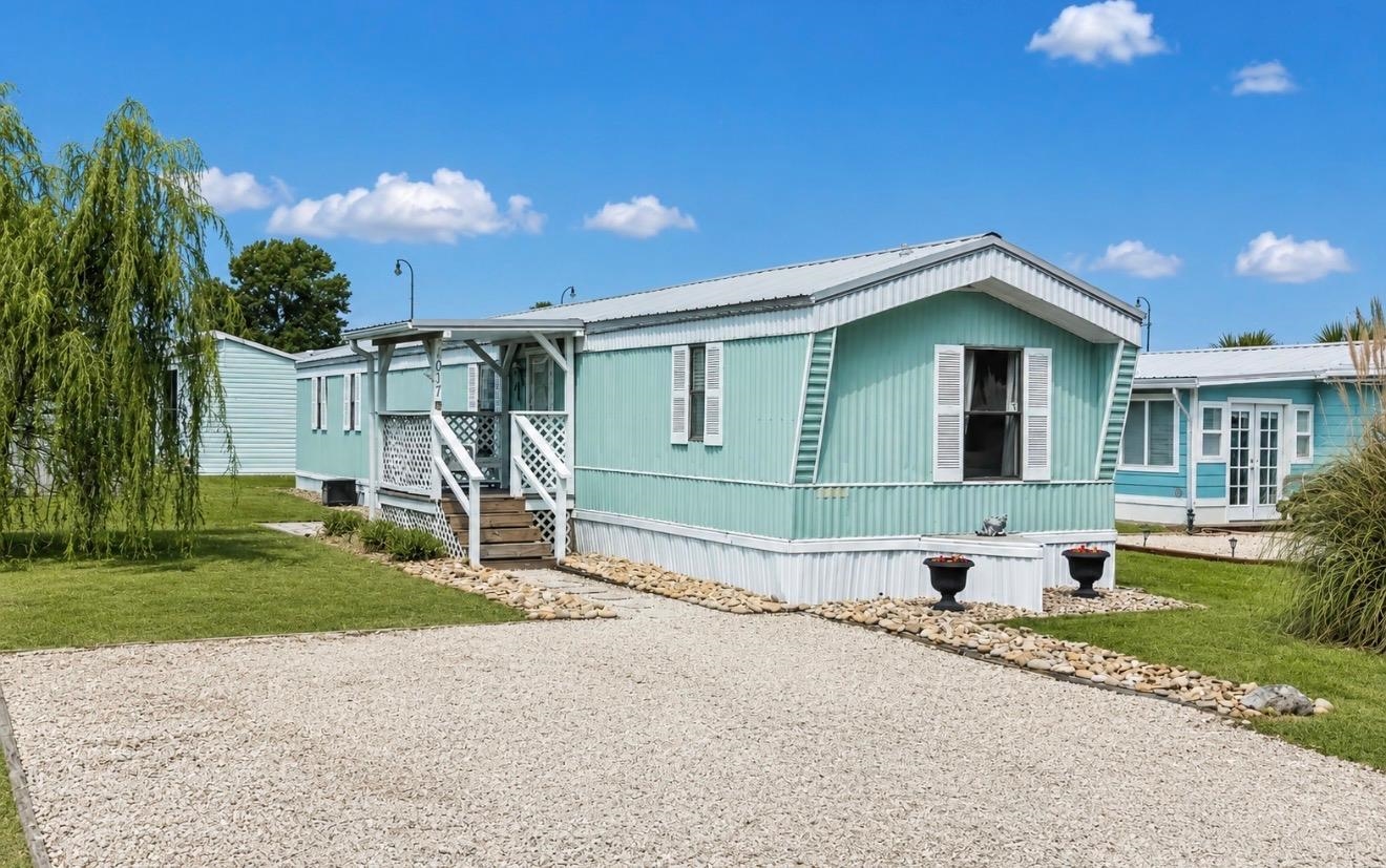 1017 Foxfire Dr. — photo