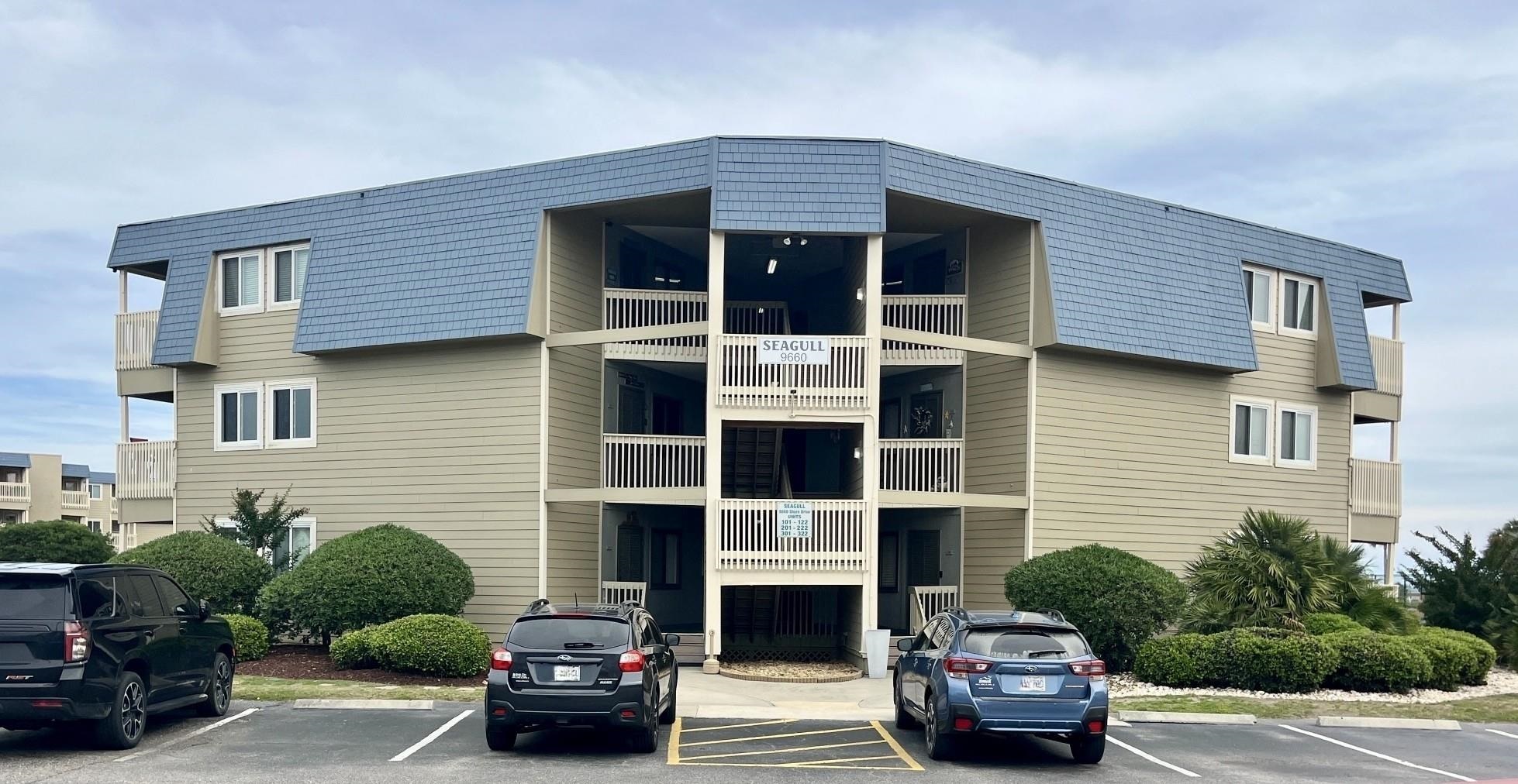 9660 Shore Dr. 119 — photo