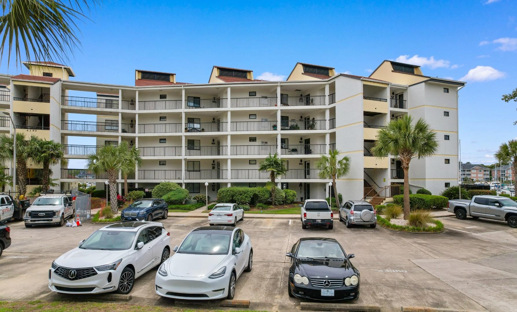 4390 Bimini Ct. C- 203 — photo