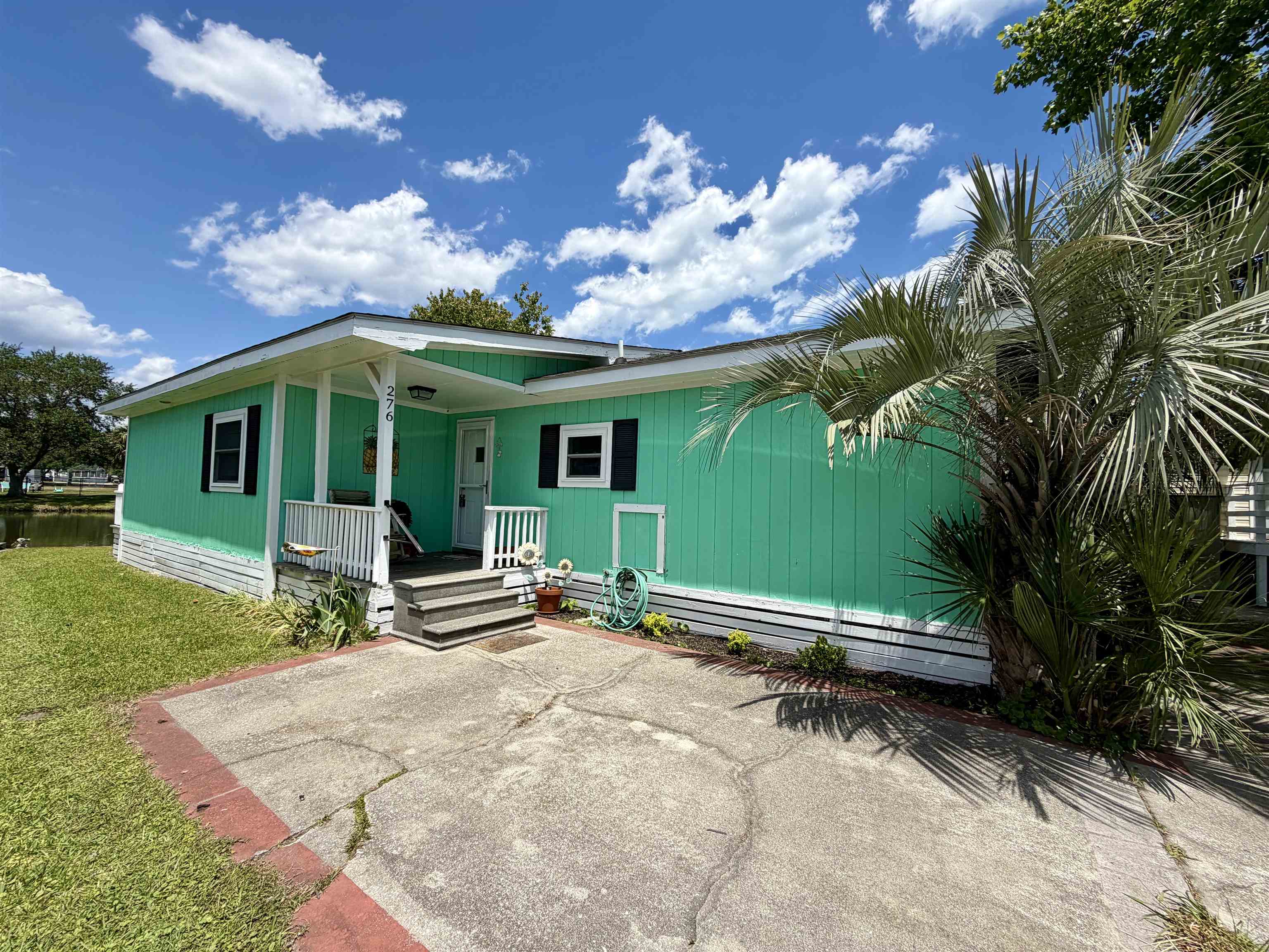 276 Flamingo Ct. — photo