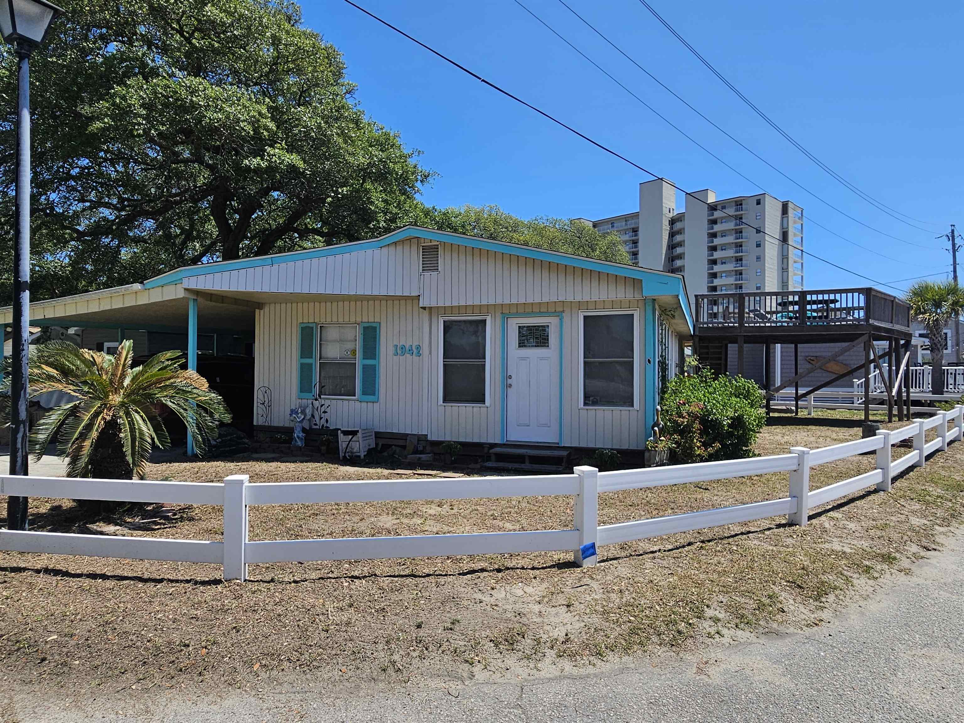 1942 Kingfisher Dr. — photo