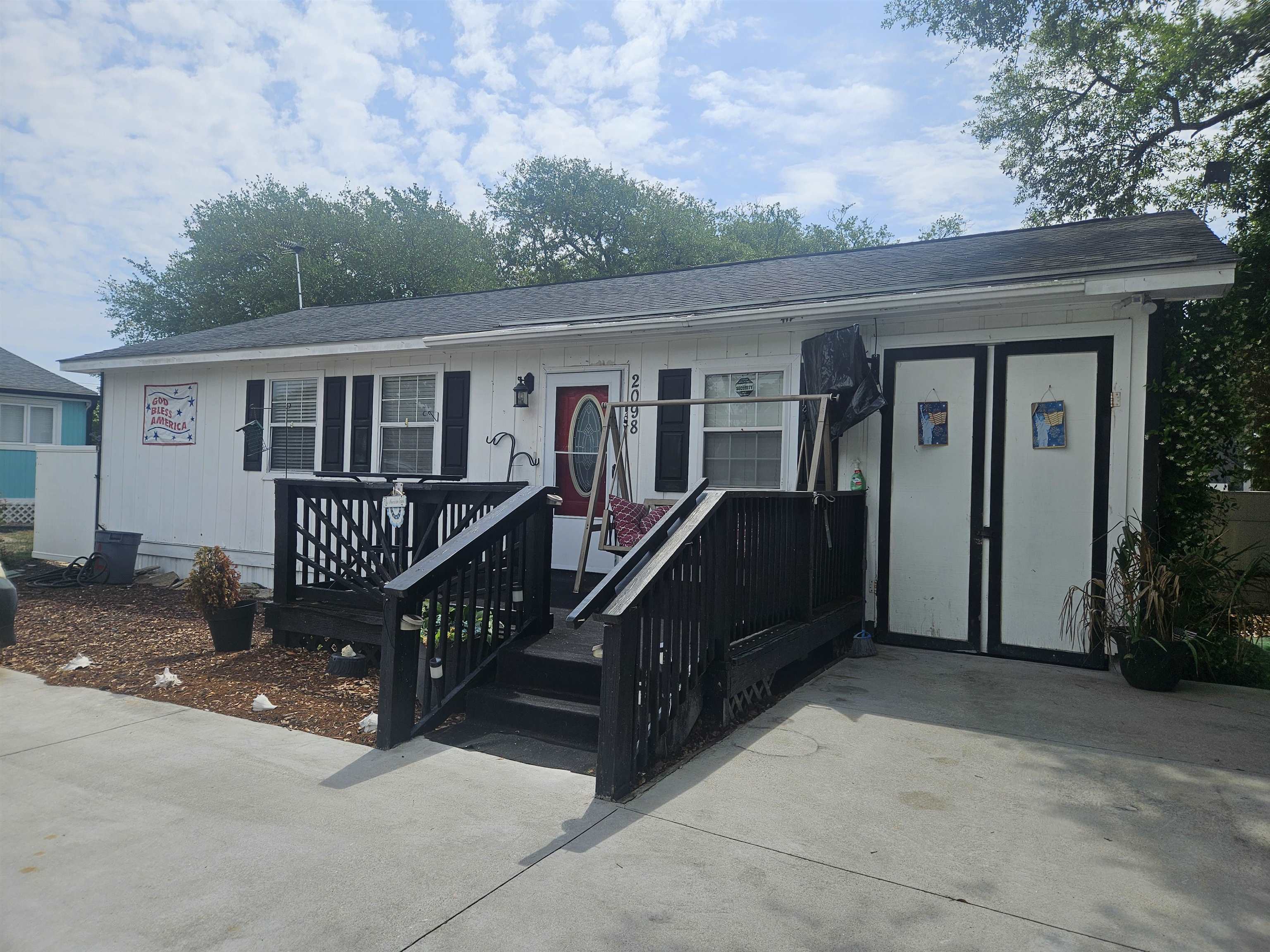 2098 Jacana Dr. — photo