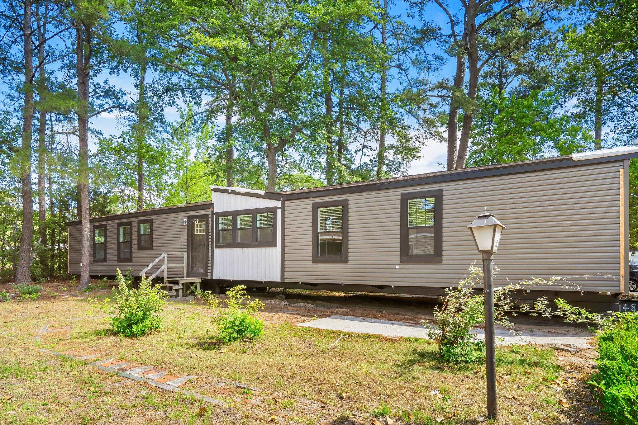 4 Islander Ct. — photo