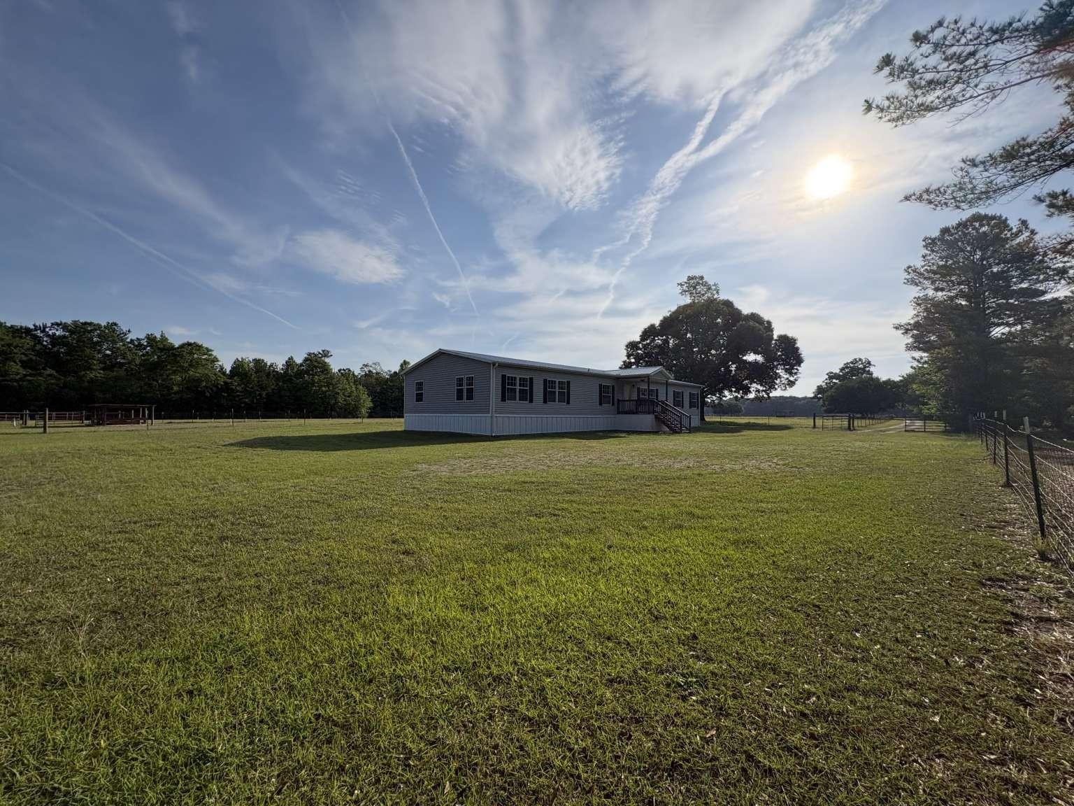 1660 Nathan Dr. — photo