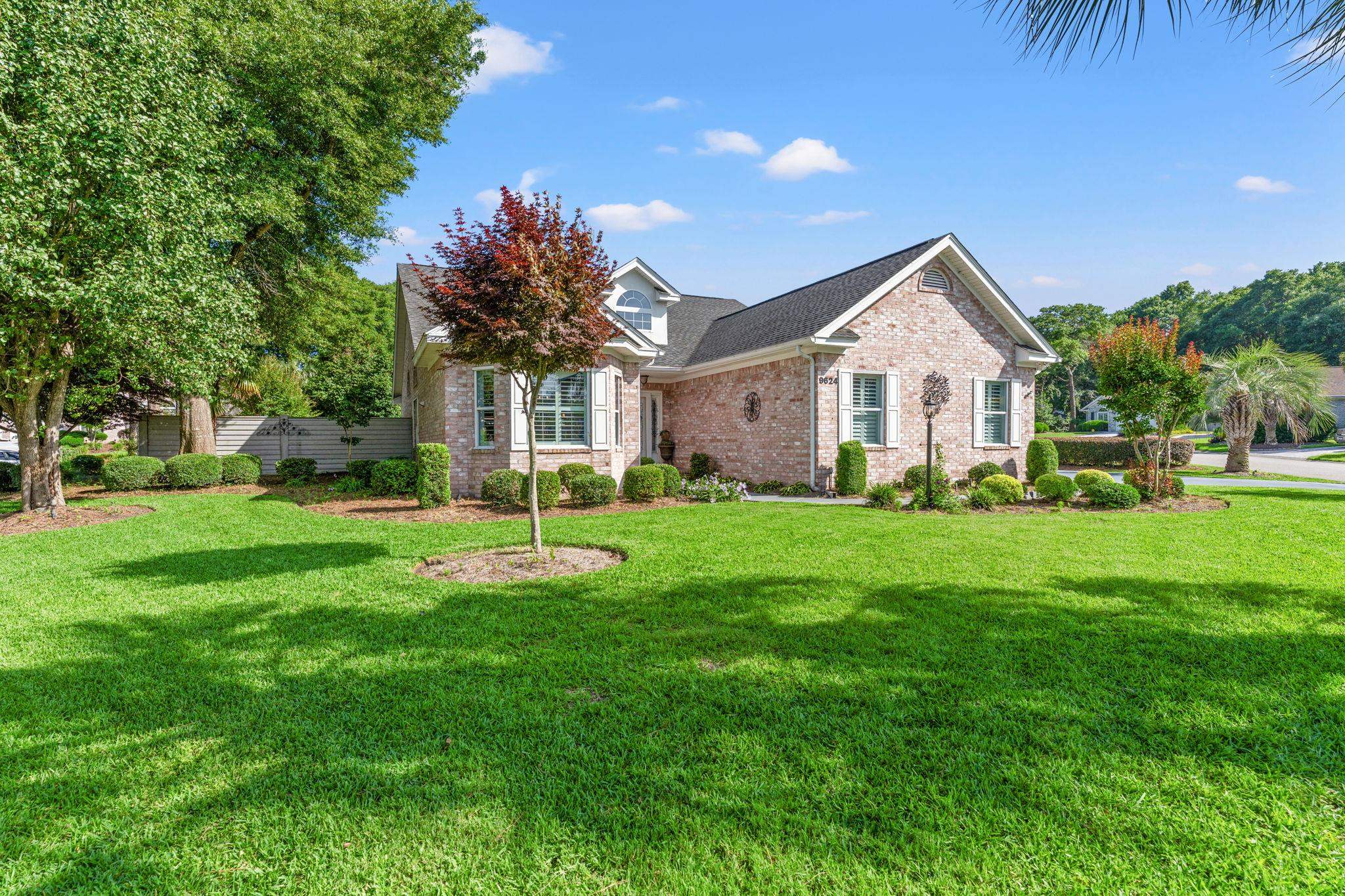 9624 Chestnut Ridge Dr. — photo