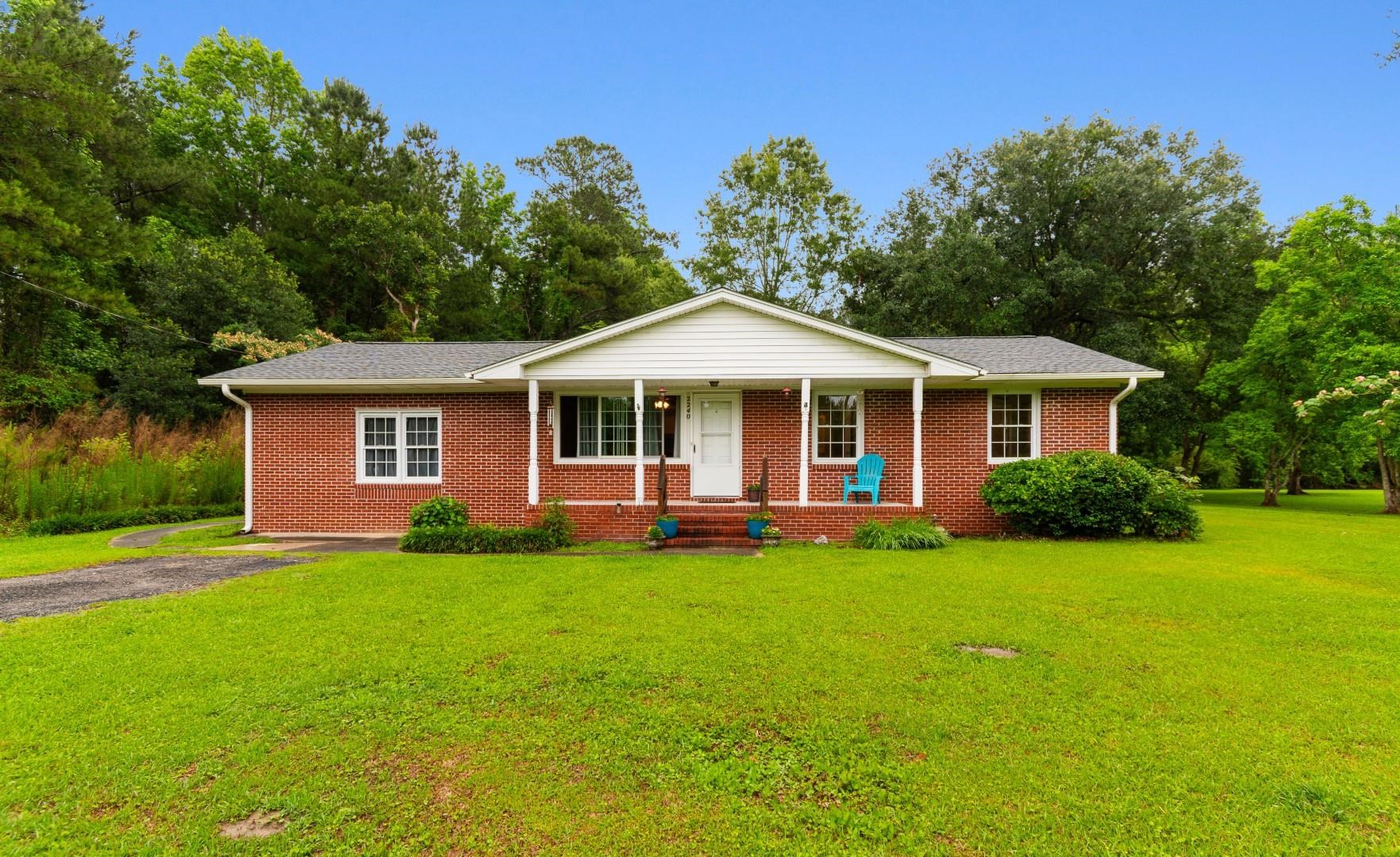 2240 Little Lamb Rd. — photo