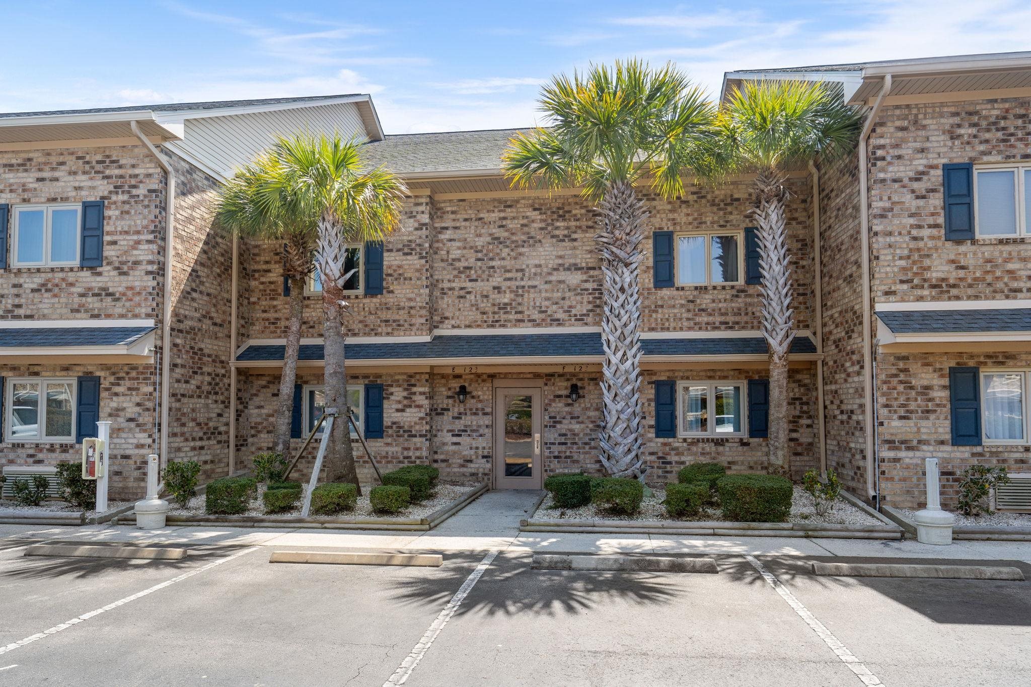 213 Double Eagle Dr. — photo