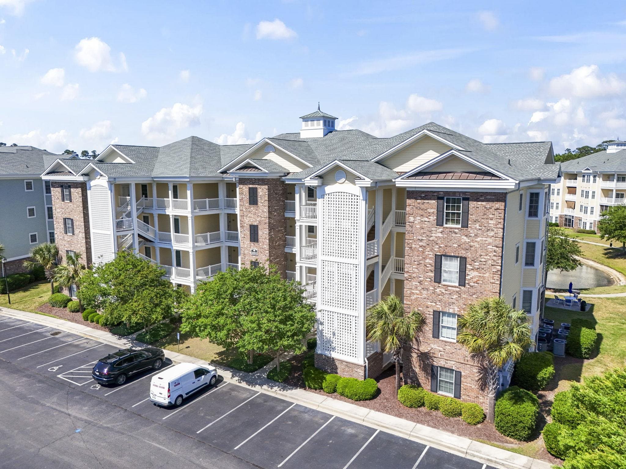 4891 Luster Leaf Circle 301 — photo