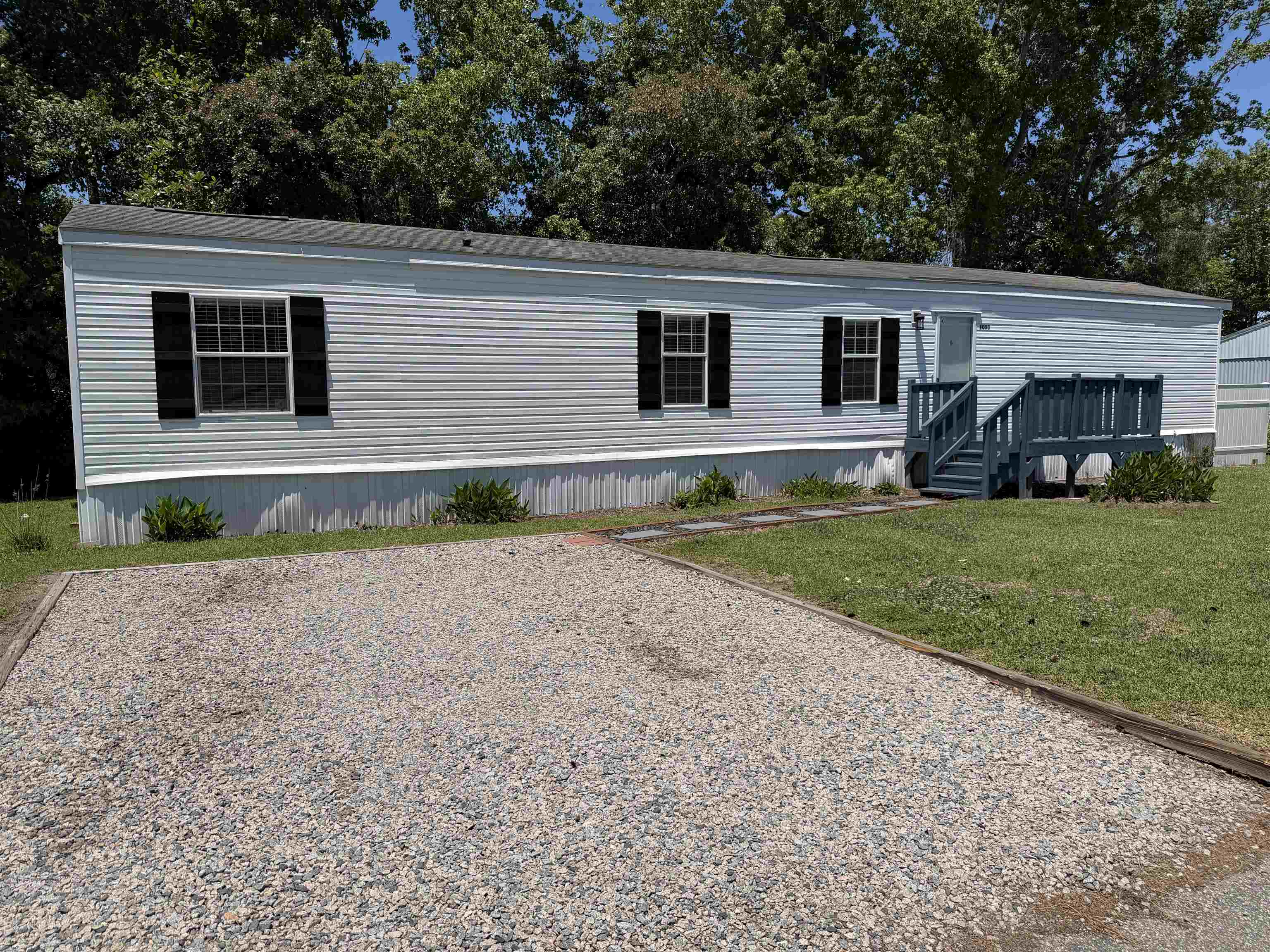 1003 Baron Ln. — photo