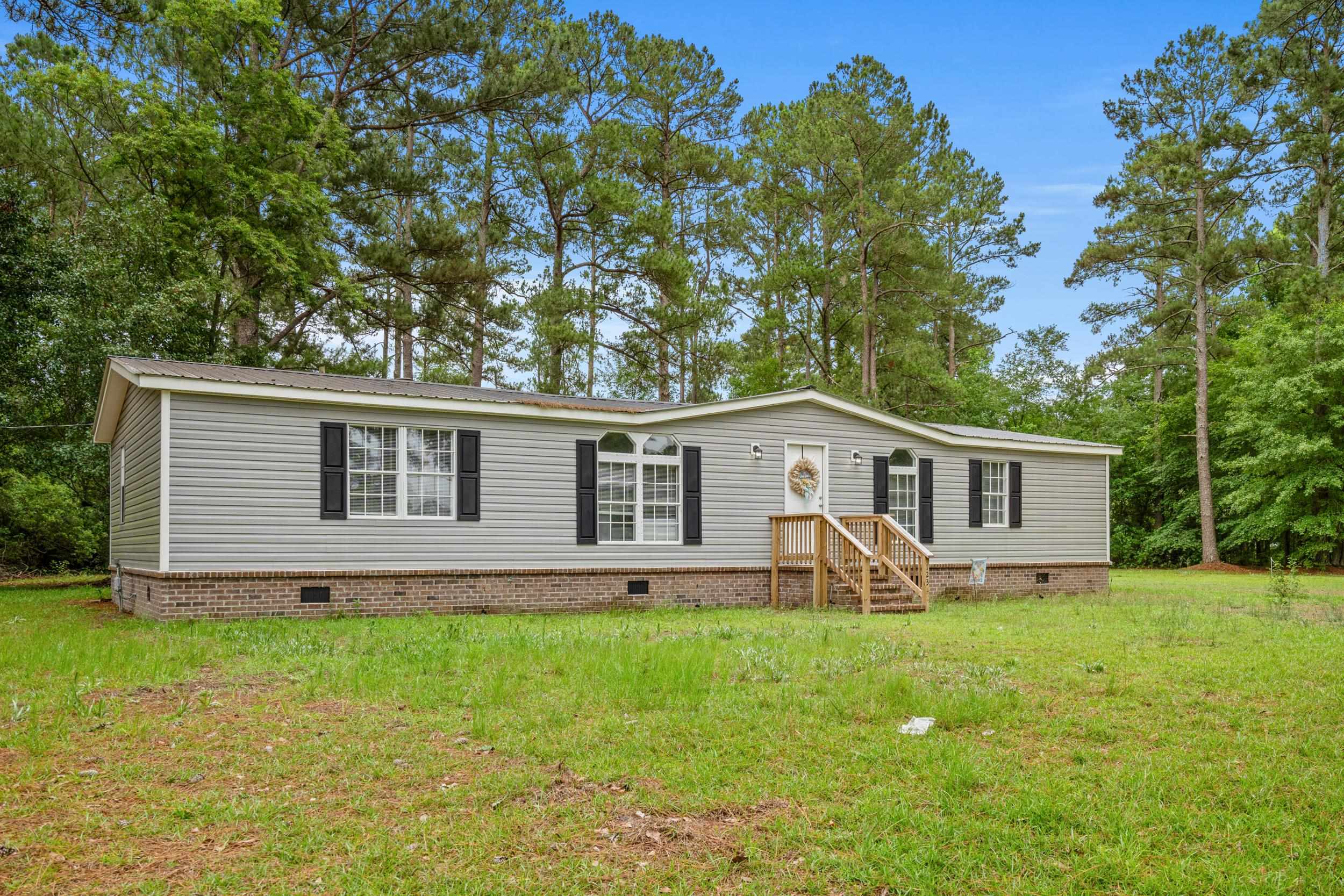 123 Quail Run Road, Loris, SC 29569