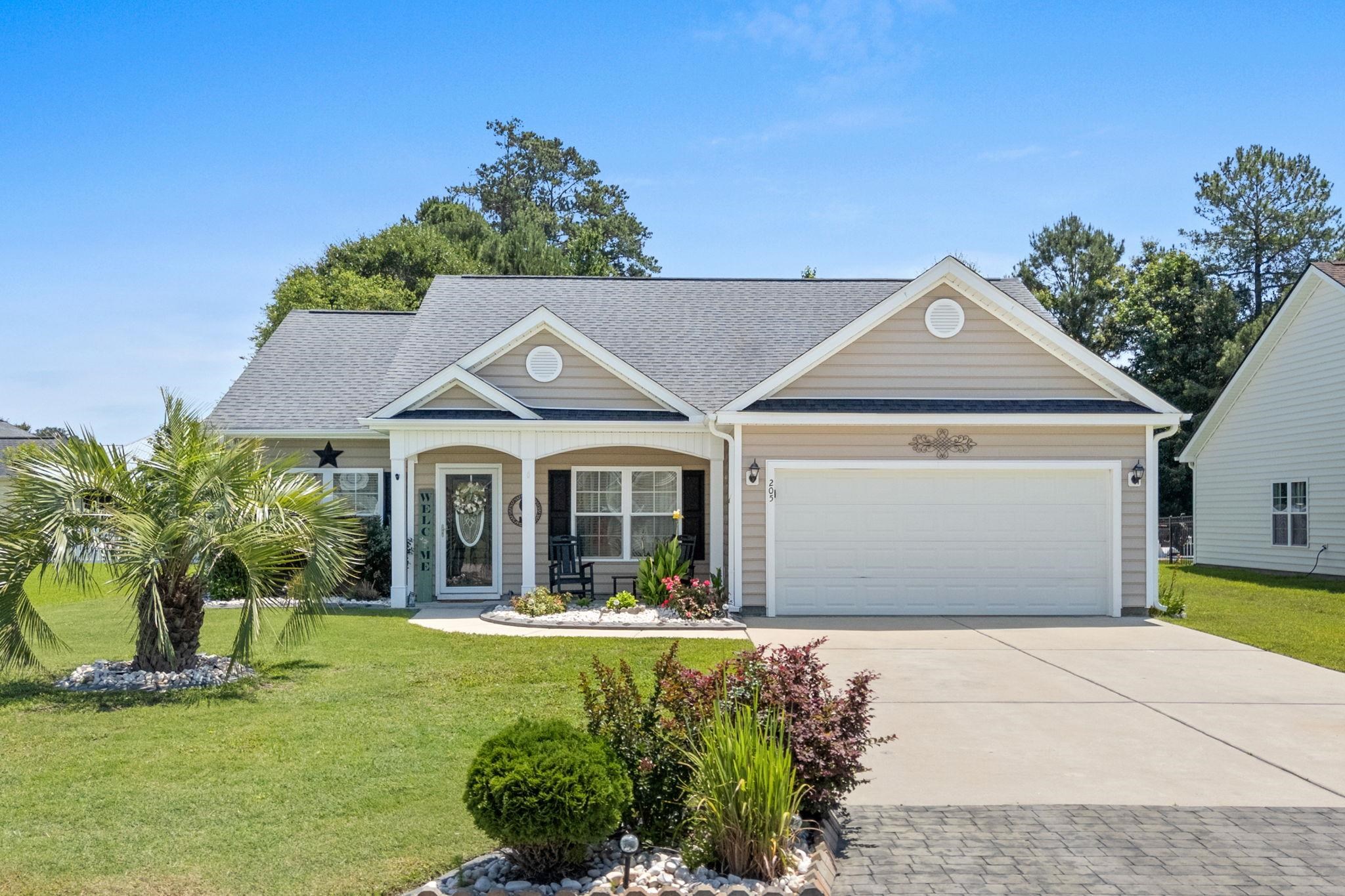 205 Maple Oak Dr. — photo