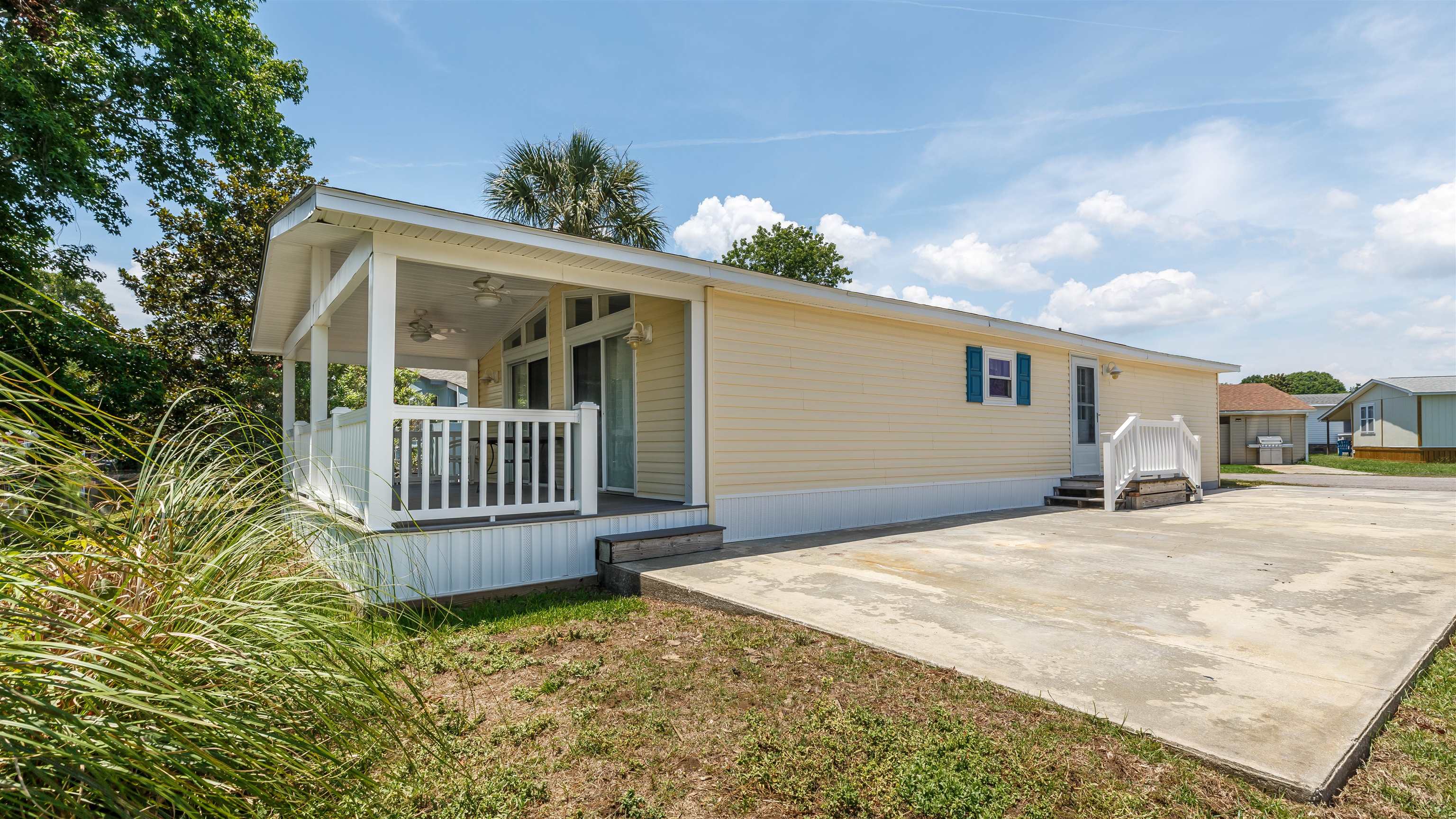 1864 Sunrise Dr. — photo