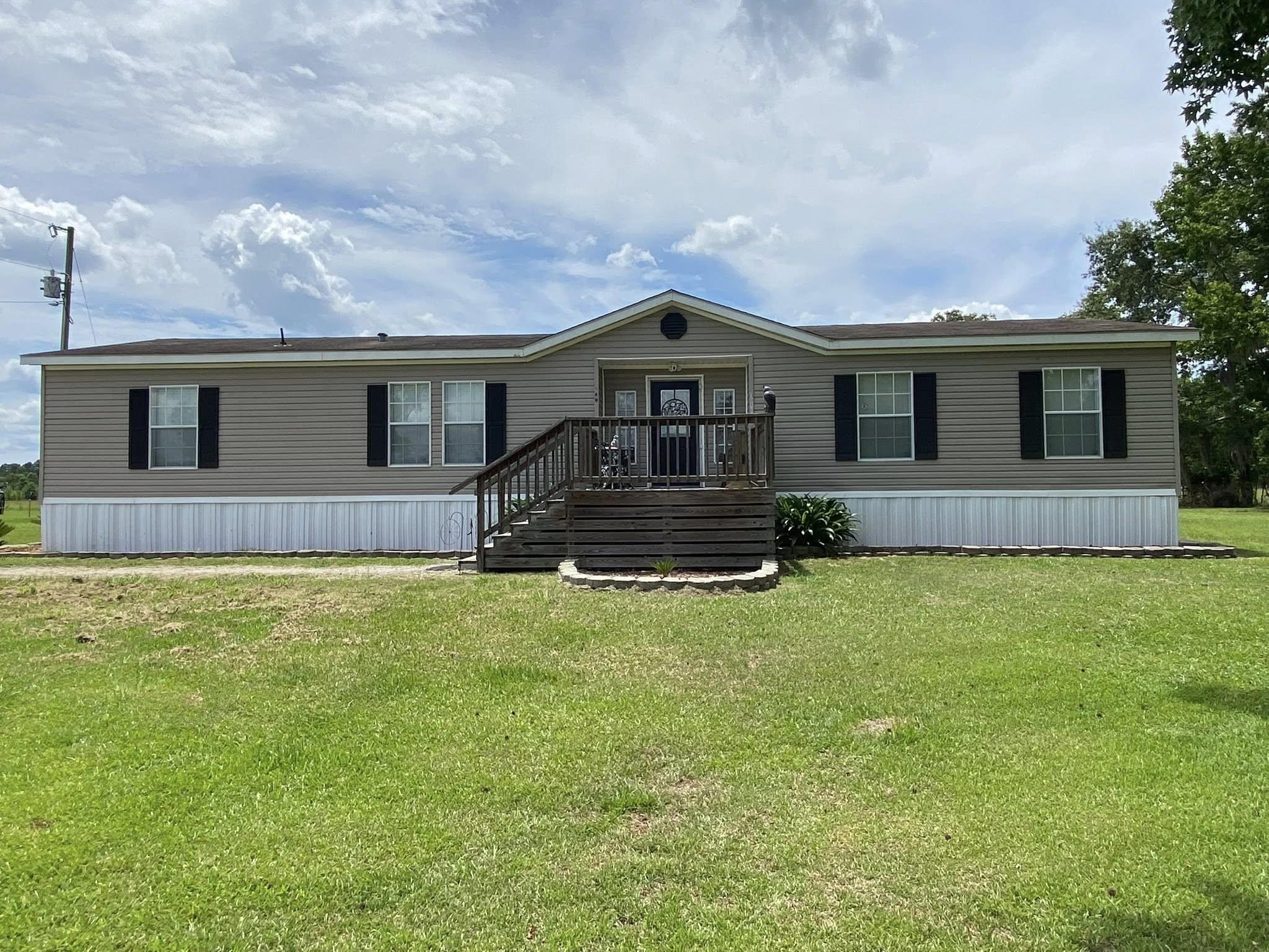 10407 County Line Rd. — photo