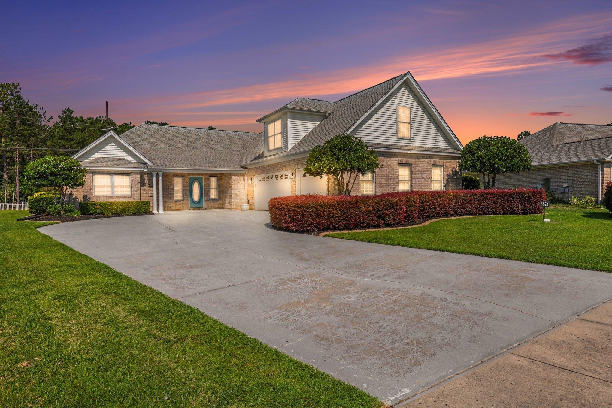 3673 Kingsley Dr. — photo