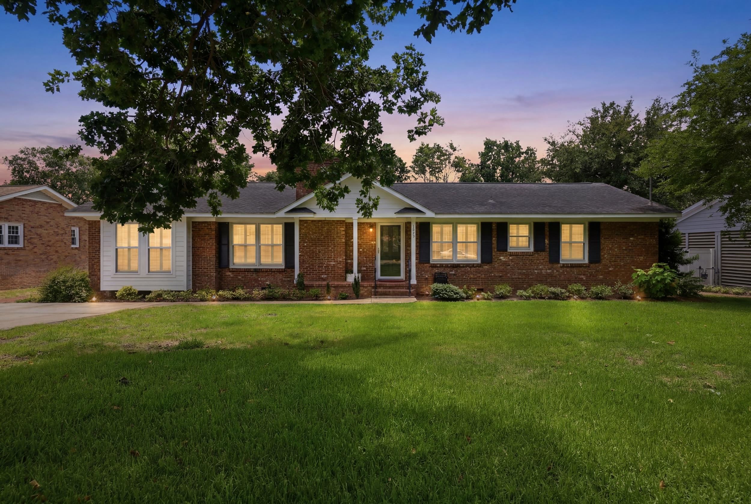 4700 Pine Lakes Dr. — photo