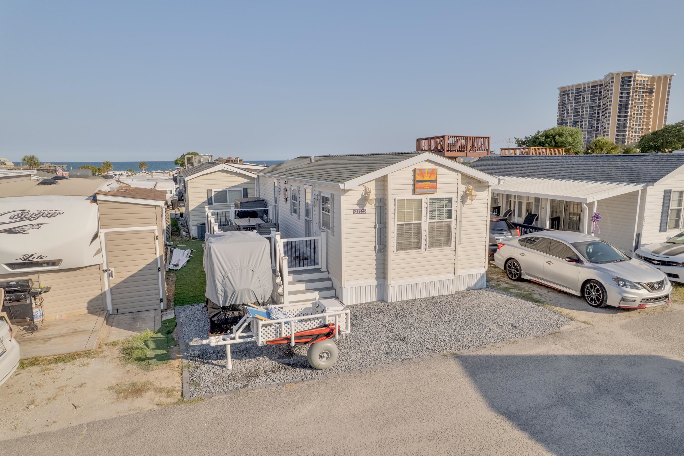 9700 Kings Rd. — photo