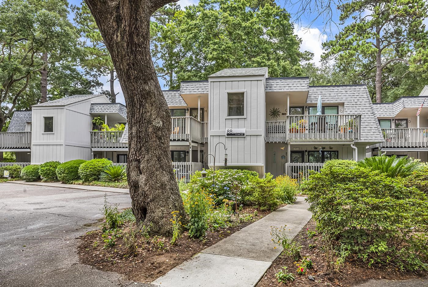 88 Salt Marsh Circle 22-H — photo
