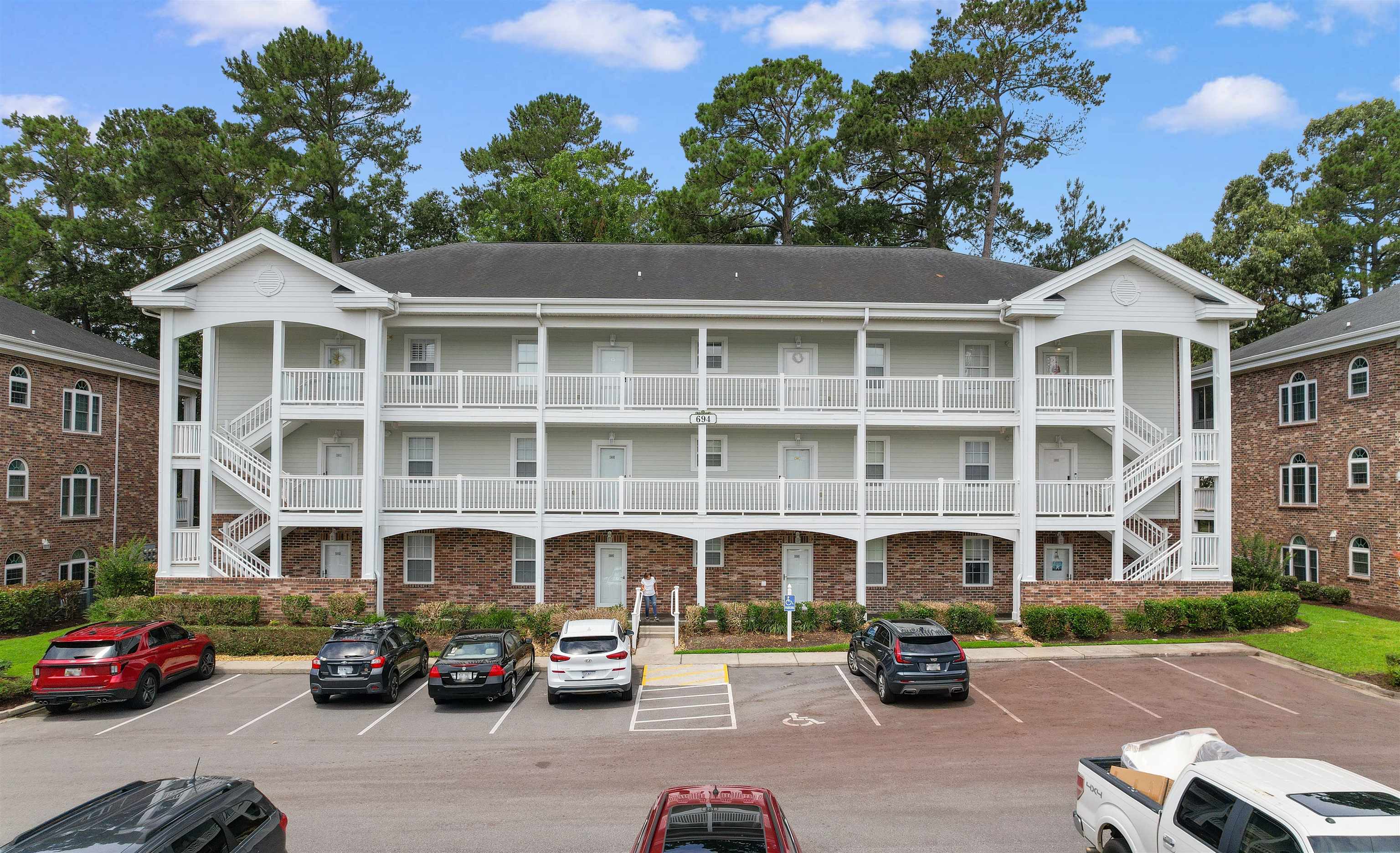 694 Riverwalk Dr. 302 — photo
