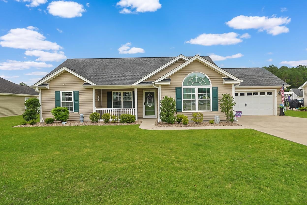 469 Oakham Dr. — photo