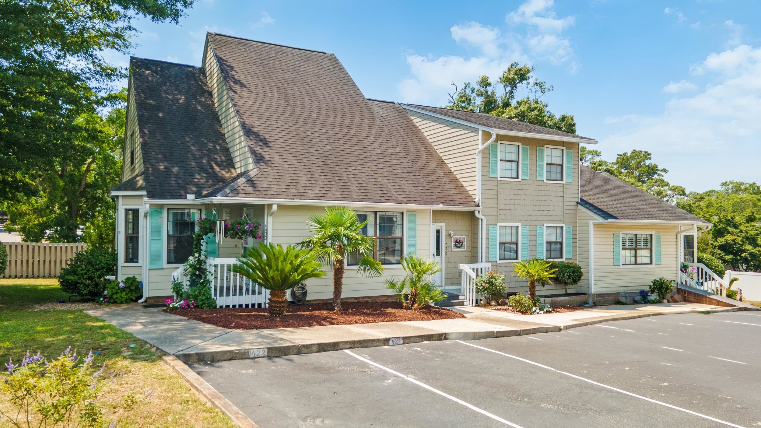 1422 Baldwin Ct. — photo