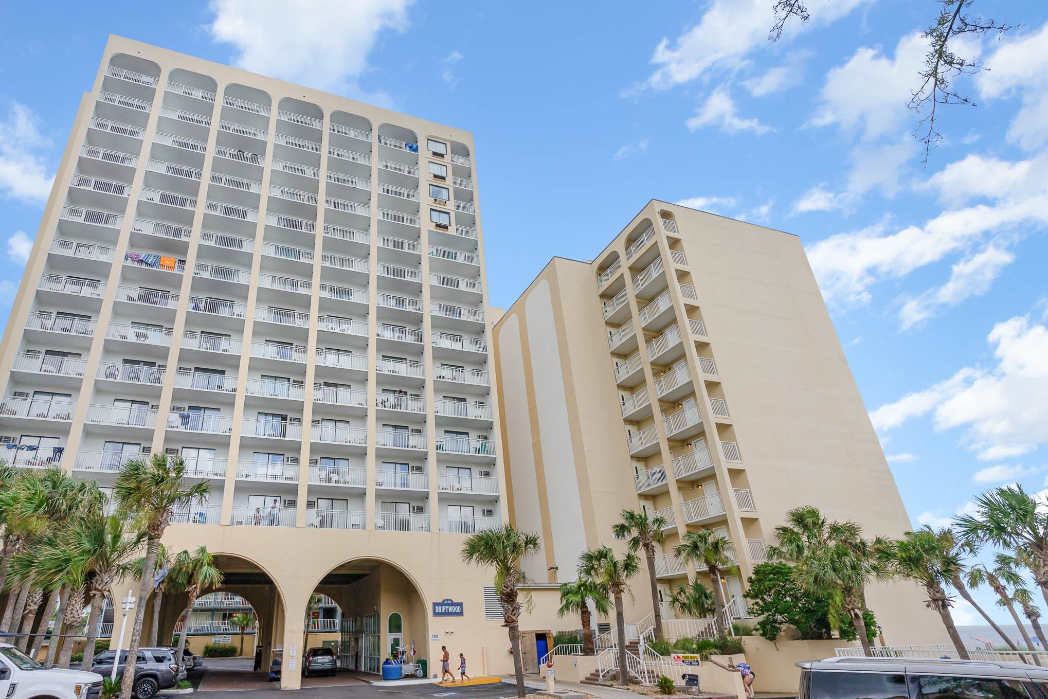 1205 S Ocean Blvd. 50401 — photo