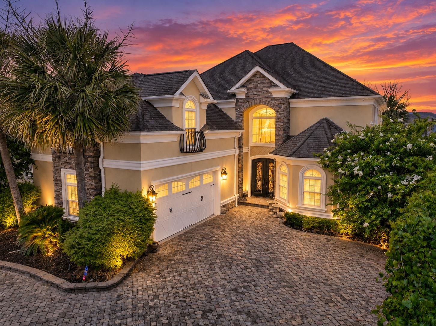 969 Bluffview Dr. — photo